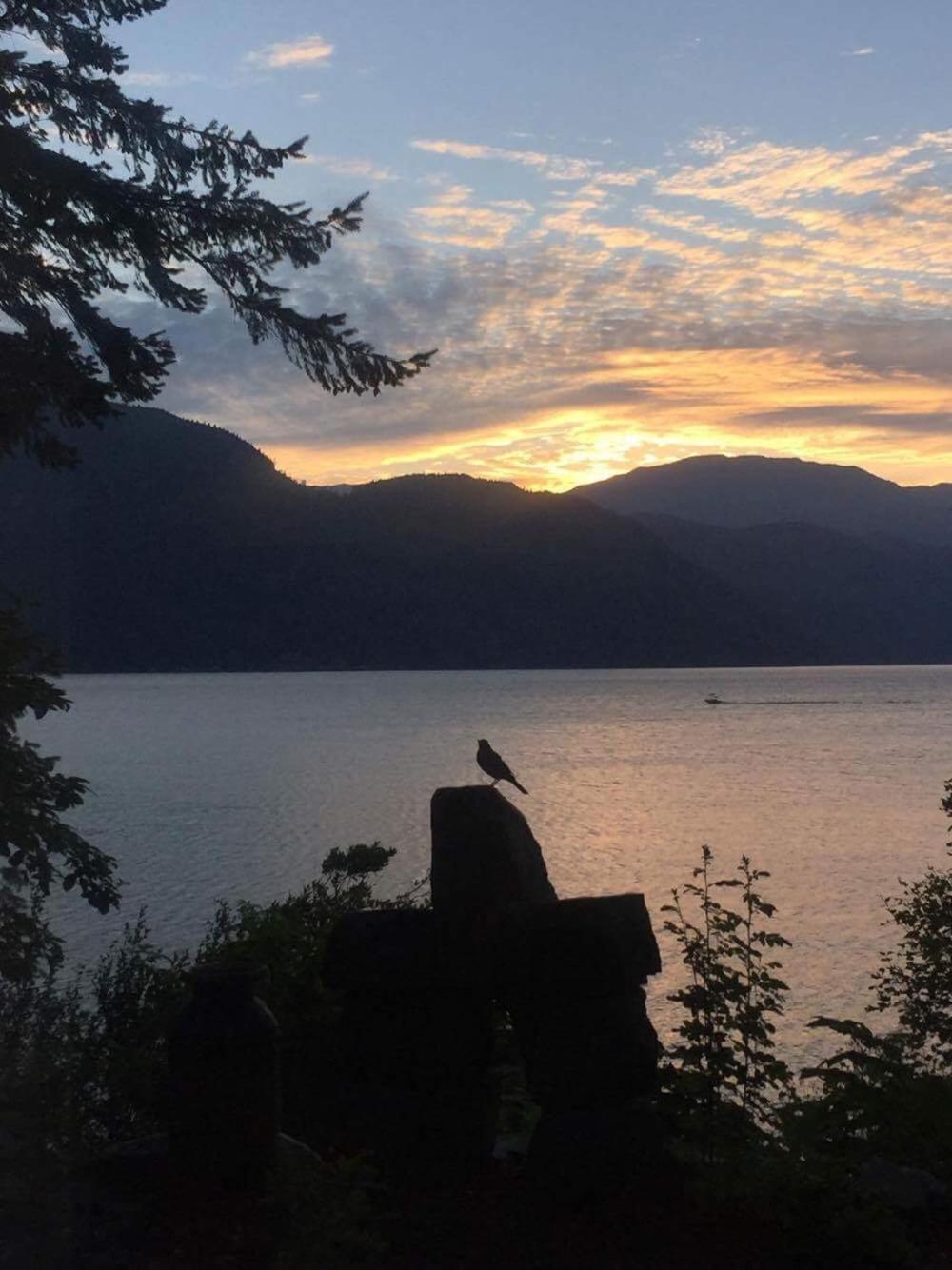 The Lodge on Harrison Lake