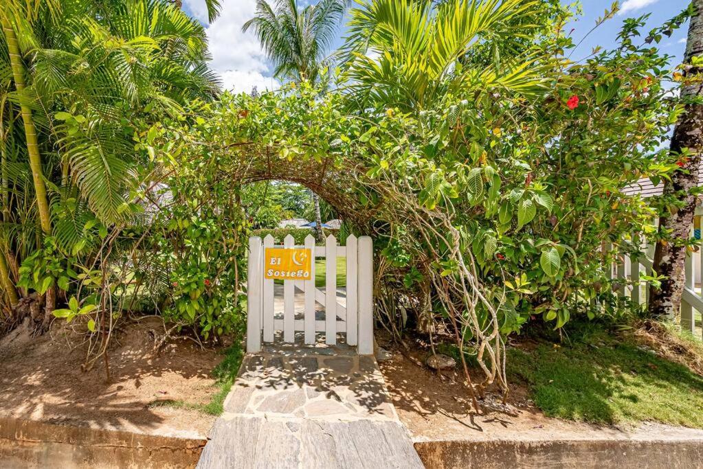 Luxurious & Spacious Beach Villa - El Sosiego view 4