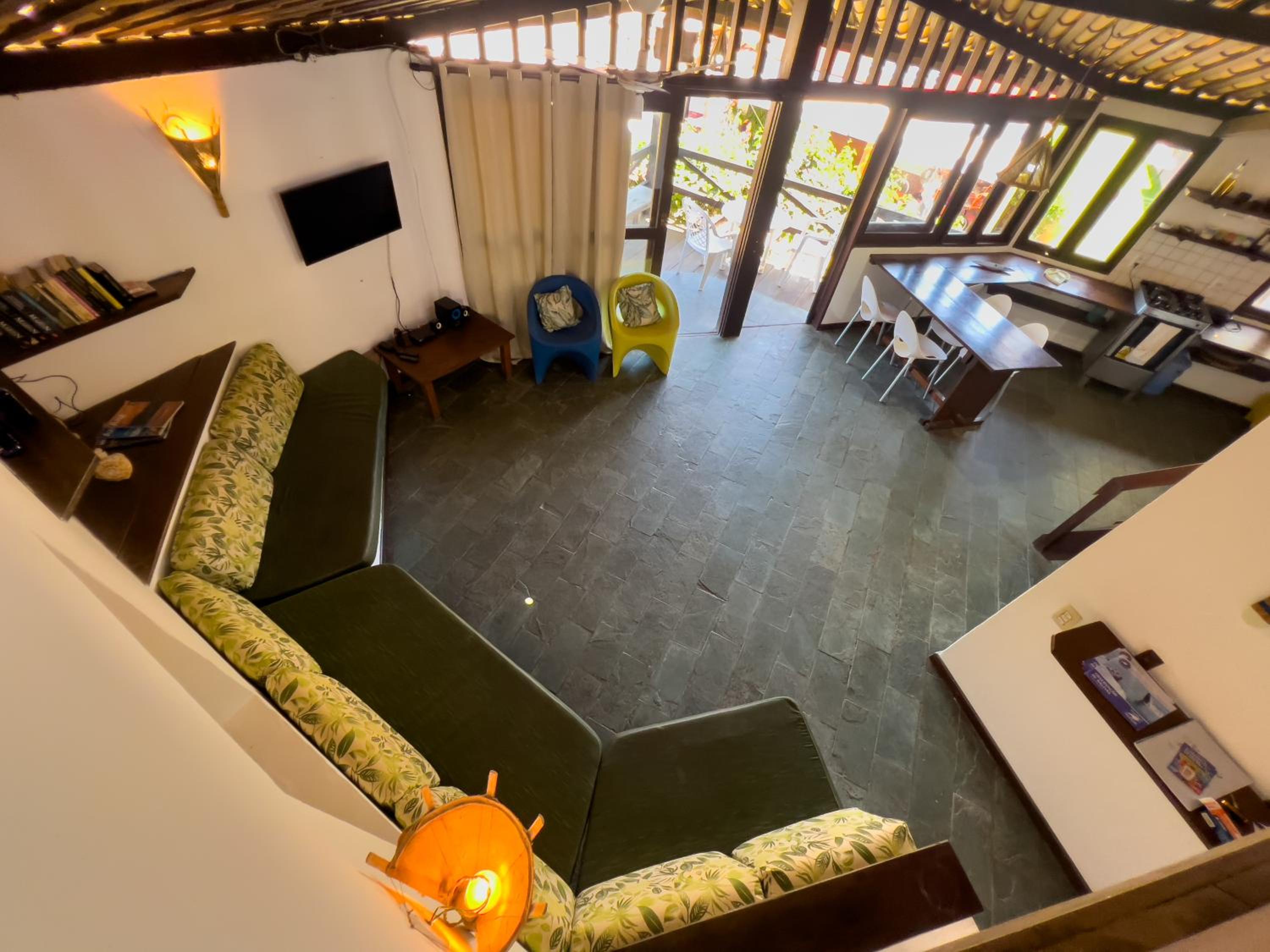 Localização Incrível - Praia e Vila view 5