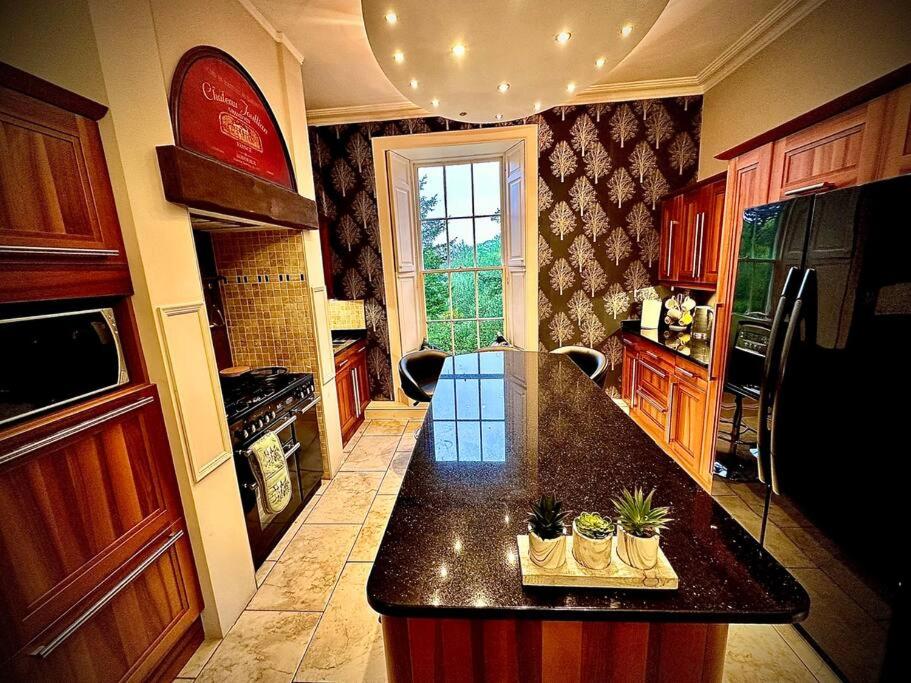 Prestigious Georgian Mansion