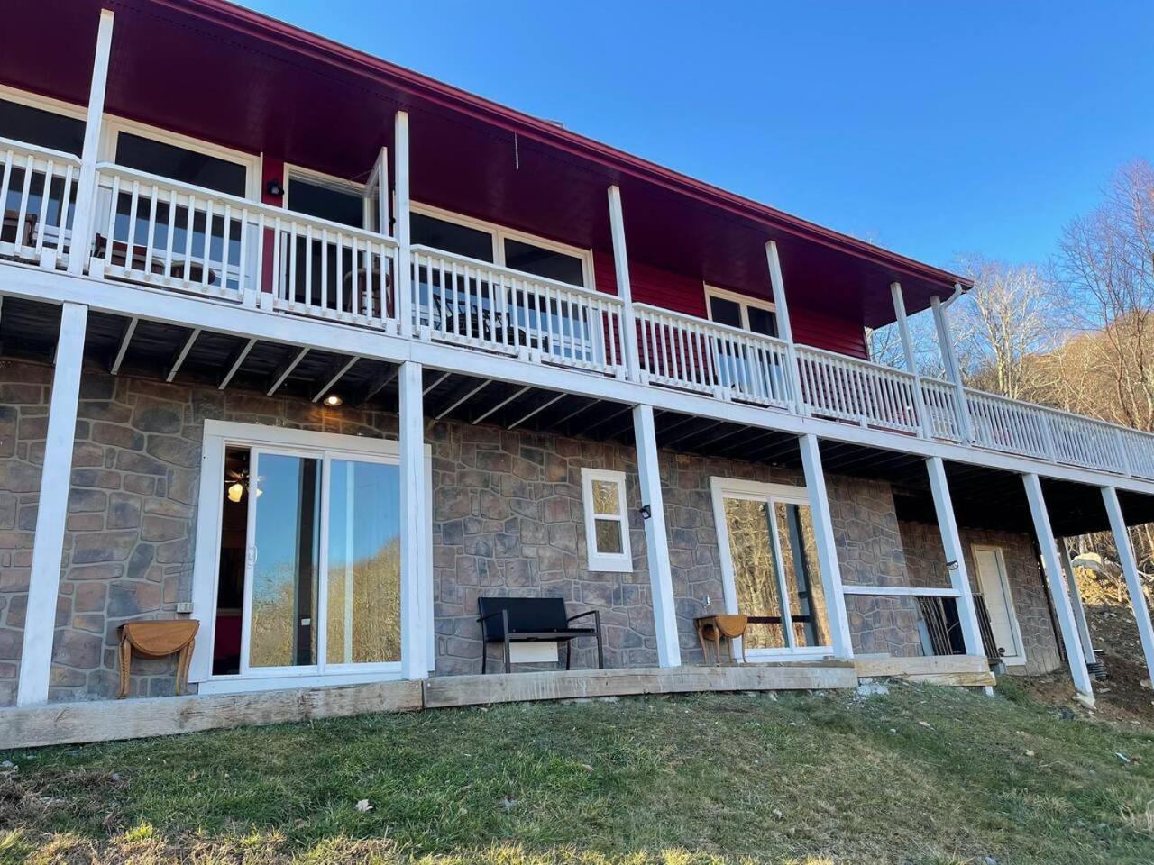 OVERLOOK LODGE
