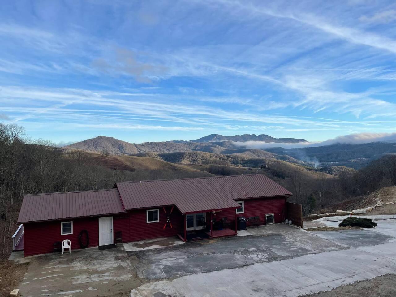 OVERLOOK LODGE