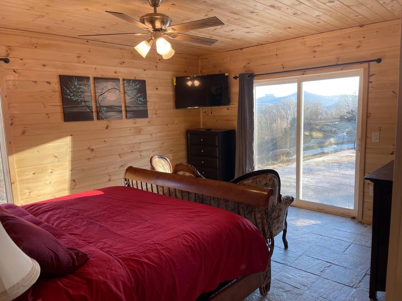 OVERLOOK LODGE