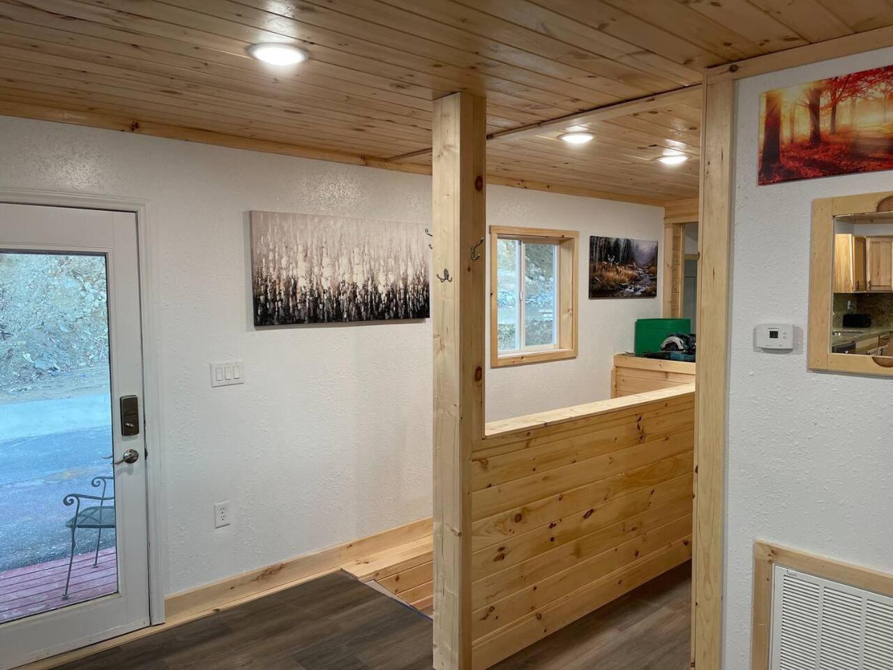 OVERLOOK LODGE