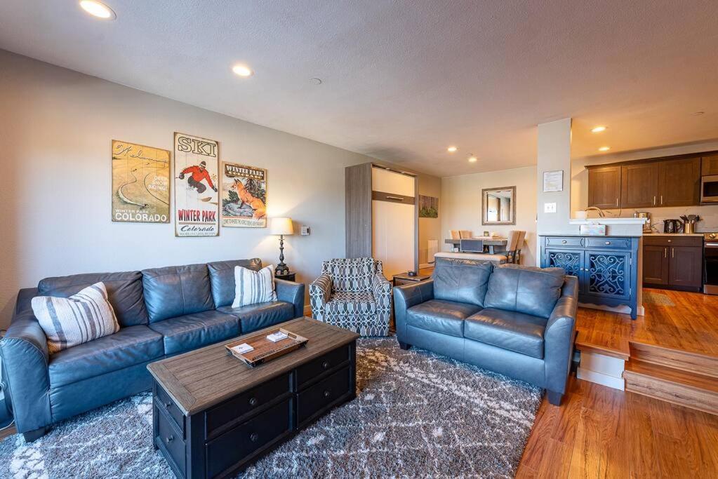 Great Location! Downtown WP with Hot Tub! Sleeps 6! view 3