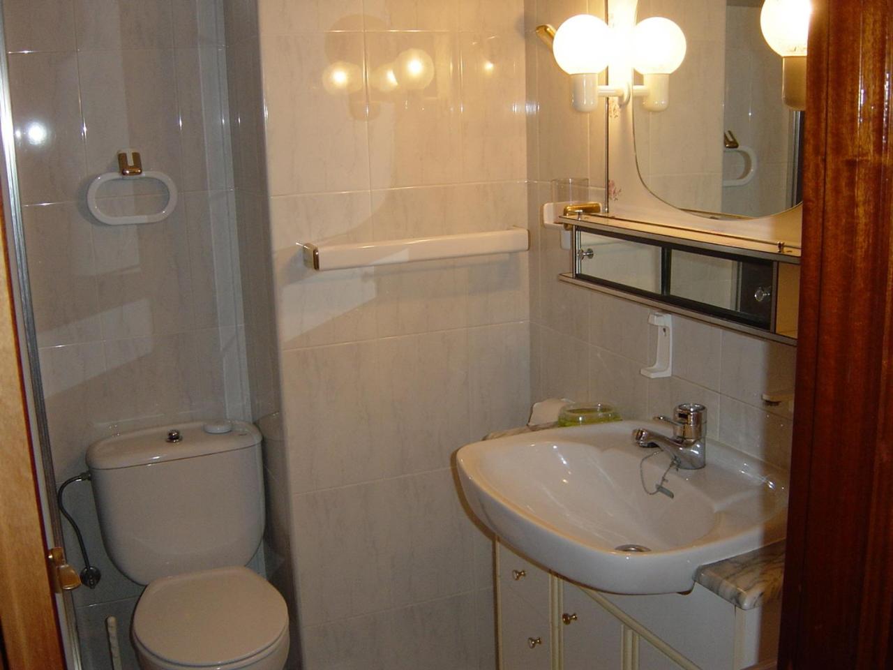 Apartamentos Intercentro Algarrobo-Costa APARTAMENTOS TURÍSTICOS -INMOBILIARIA