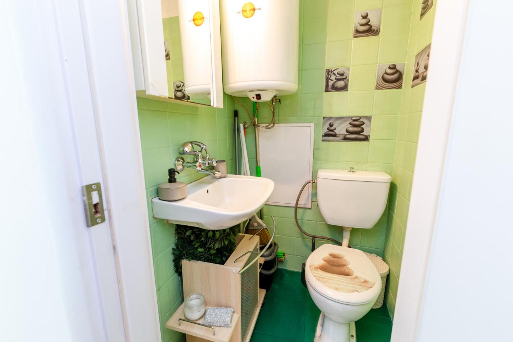The White Apartment 3BR - free parking