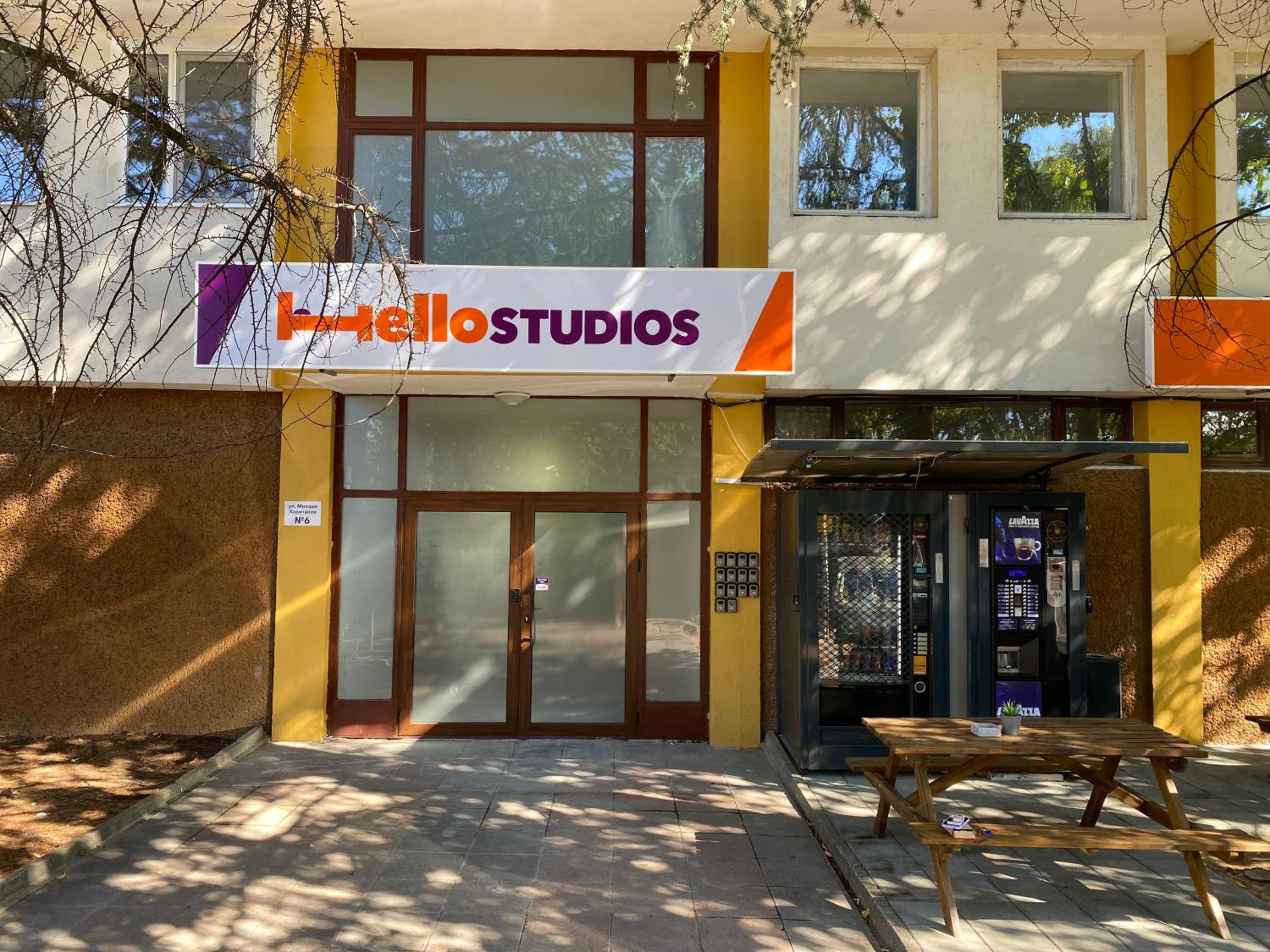 Hello Studios Budget Stays Free Parking & Wifi