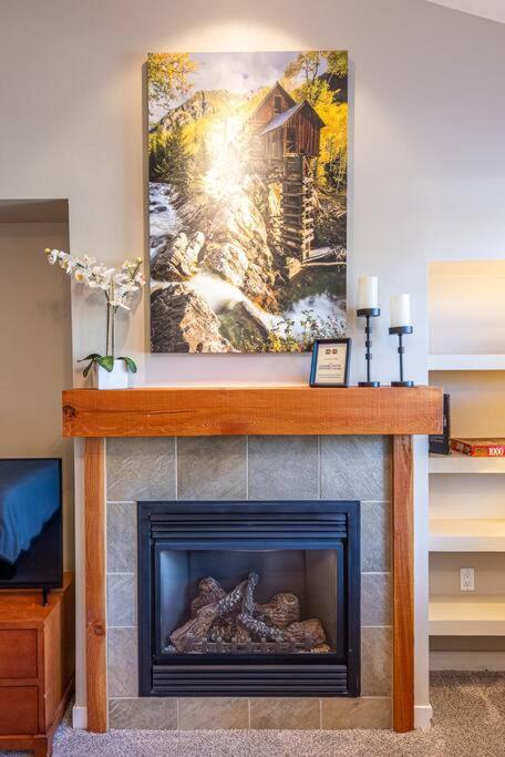 Ski-In / Ski-Out Studio Condo at the base of Winter Park view 4