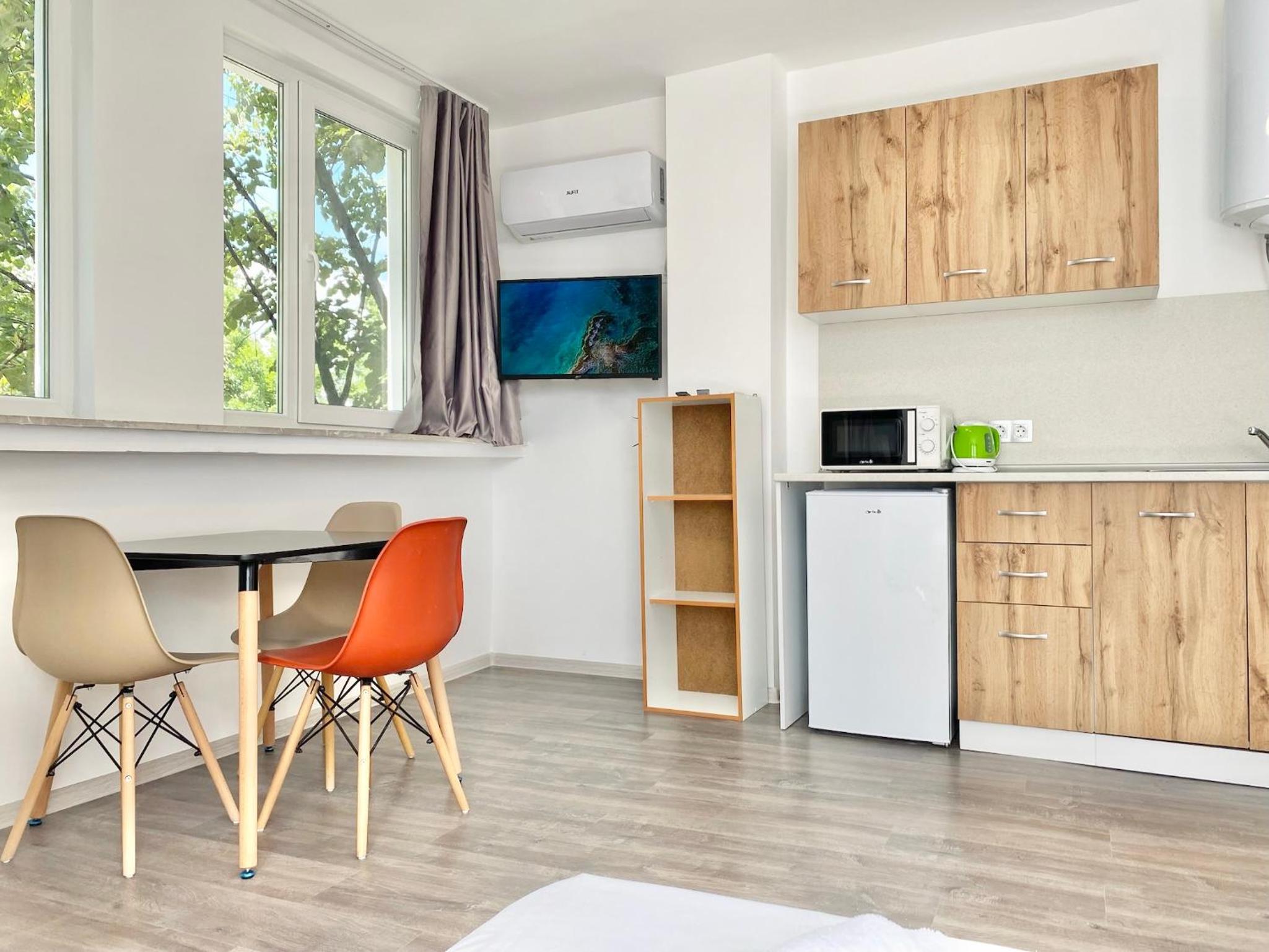 Hello Studios Budget Stays Free Parking & Wifi