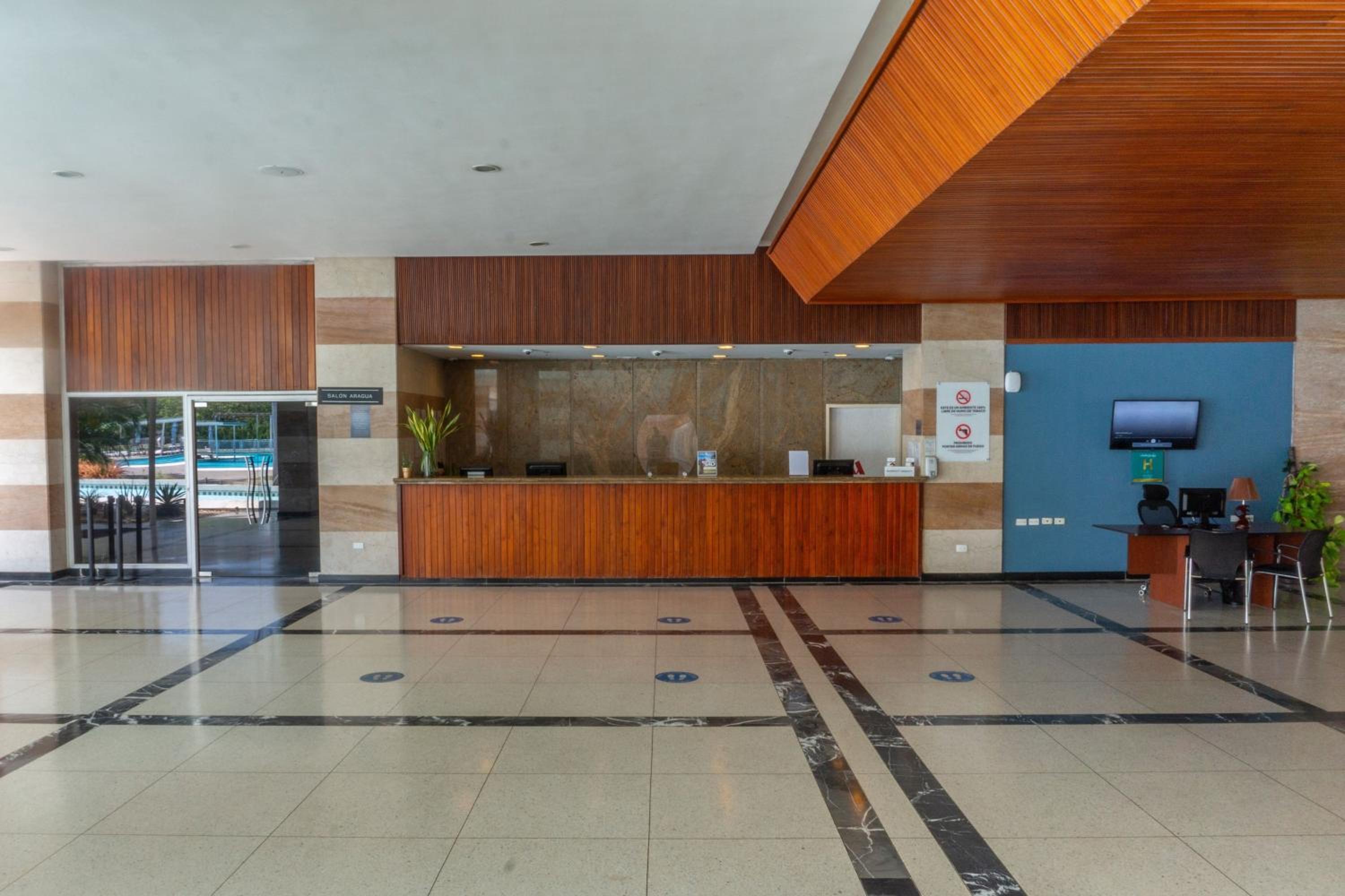 Marriott Maracay Golf Resort