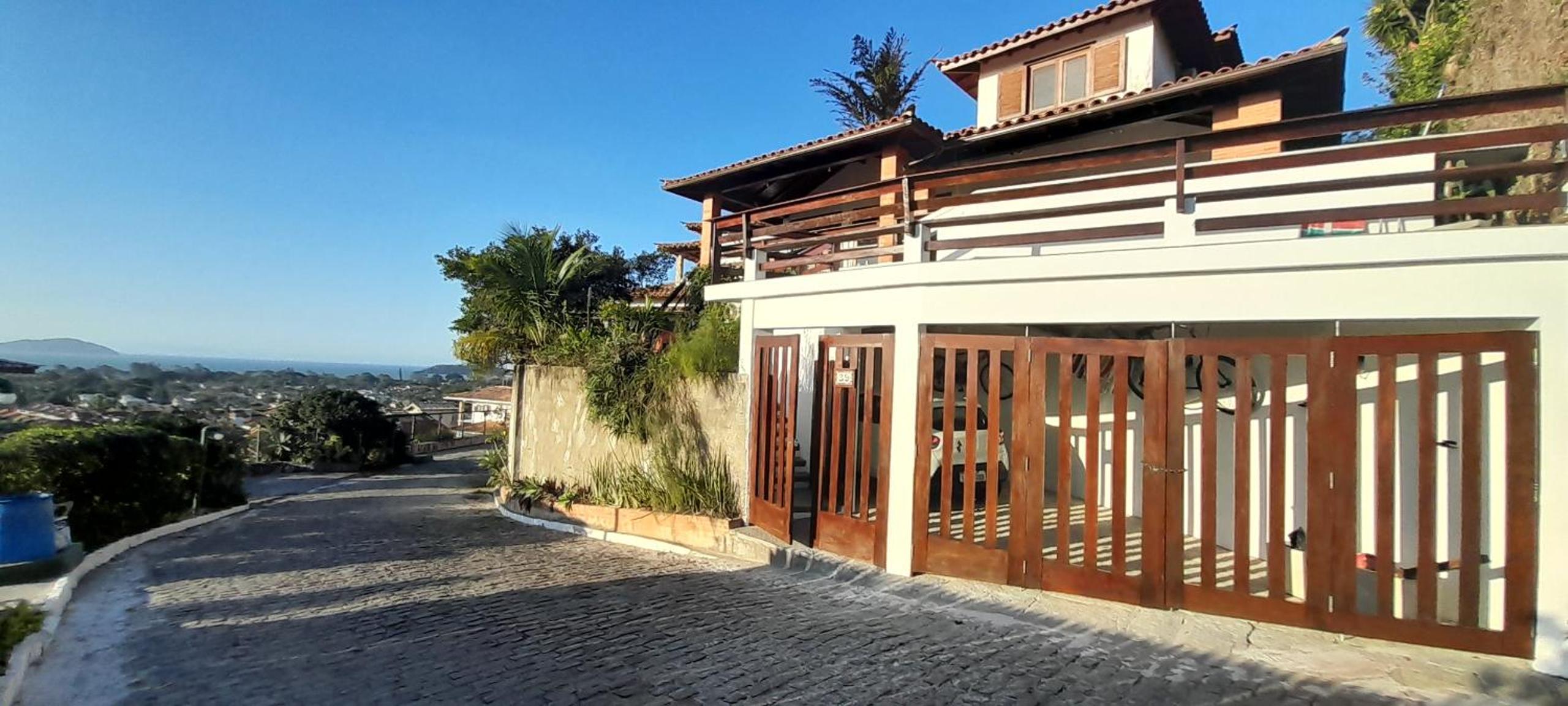 Casa e piscina privativa, vista para o mar em condomínio pé na areia