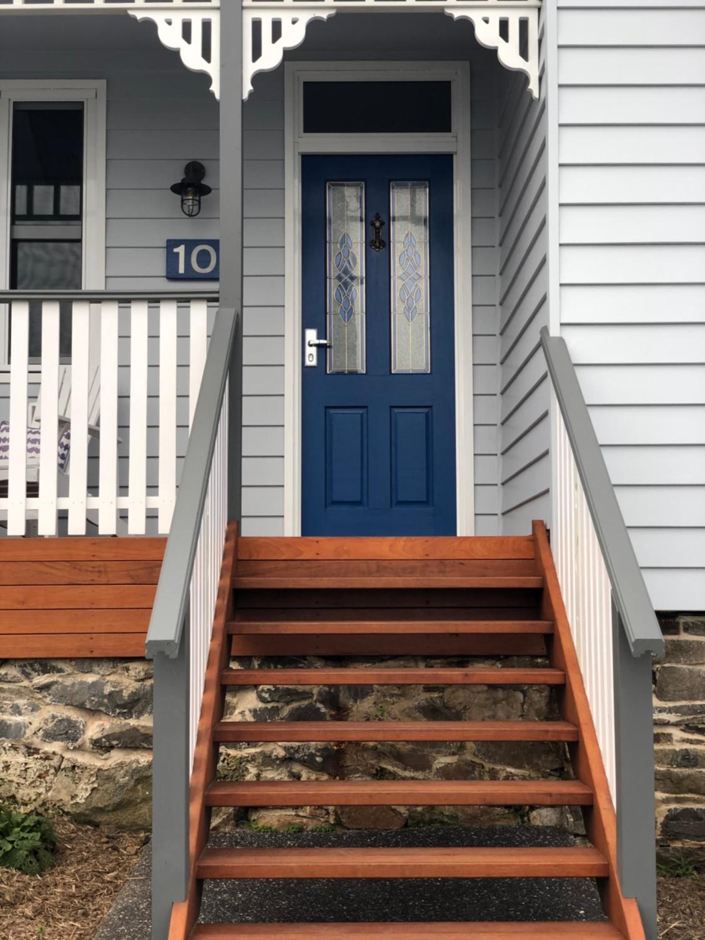 Number 10 -Queen Room with b/fast