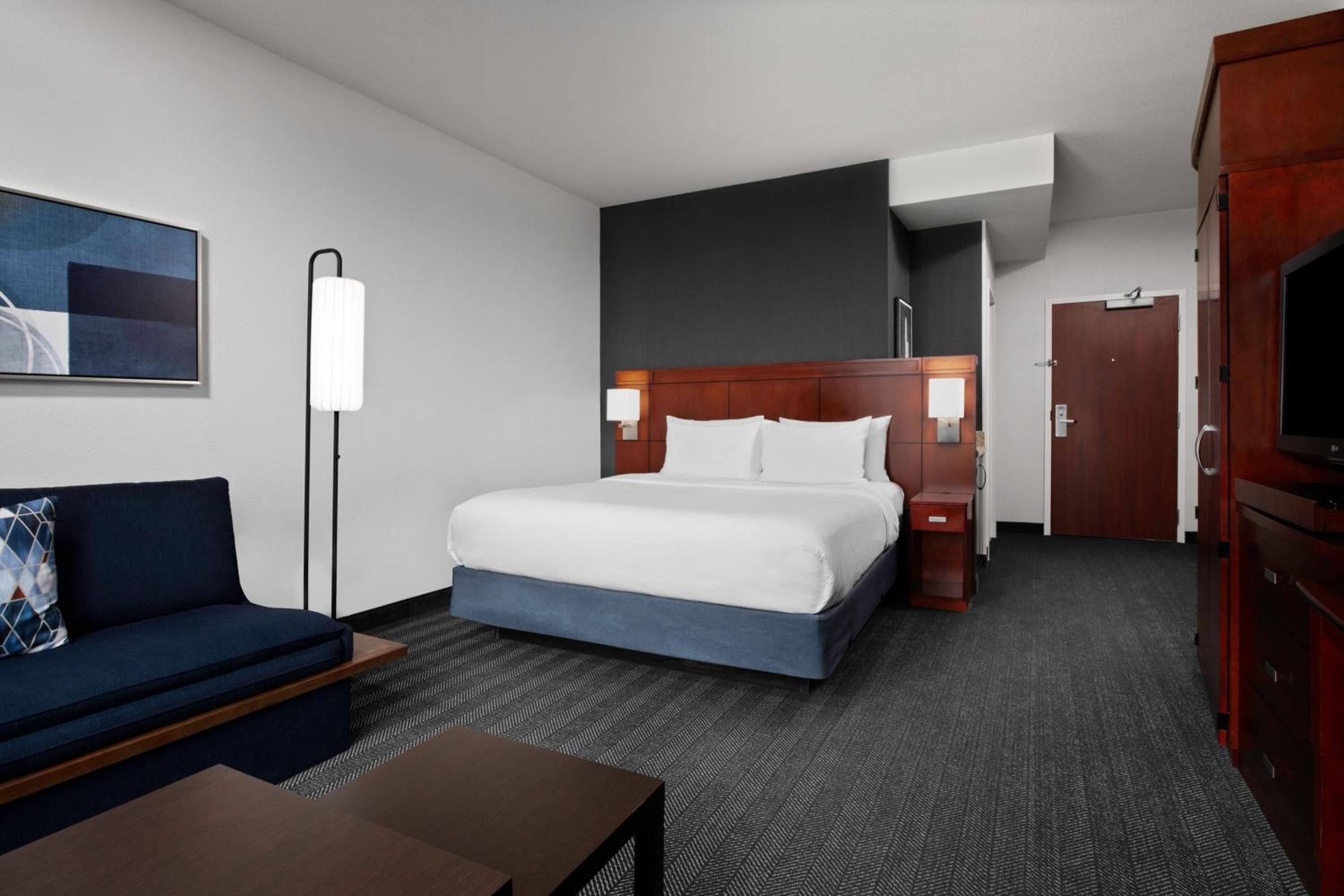 Kansas City Vacations - Courtyard Kansas City at Briarcliff - Property Image 38