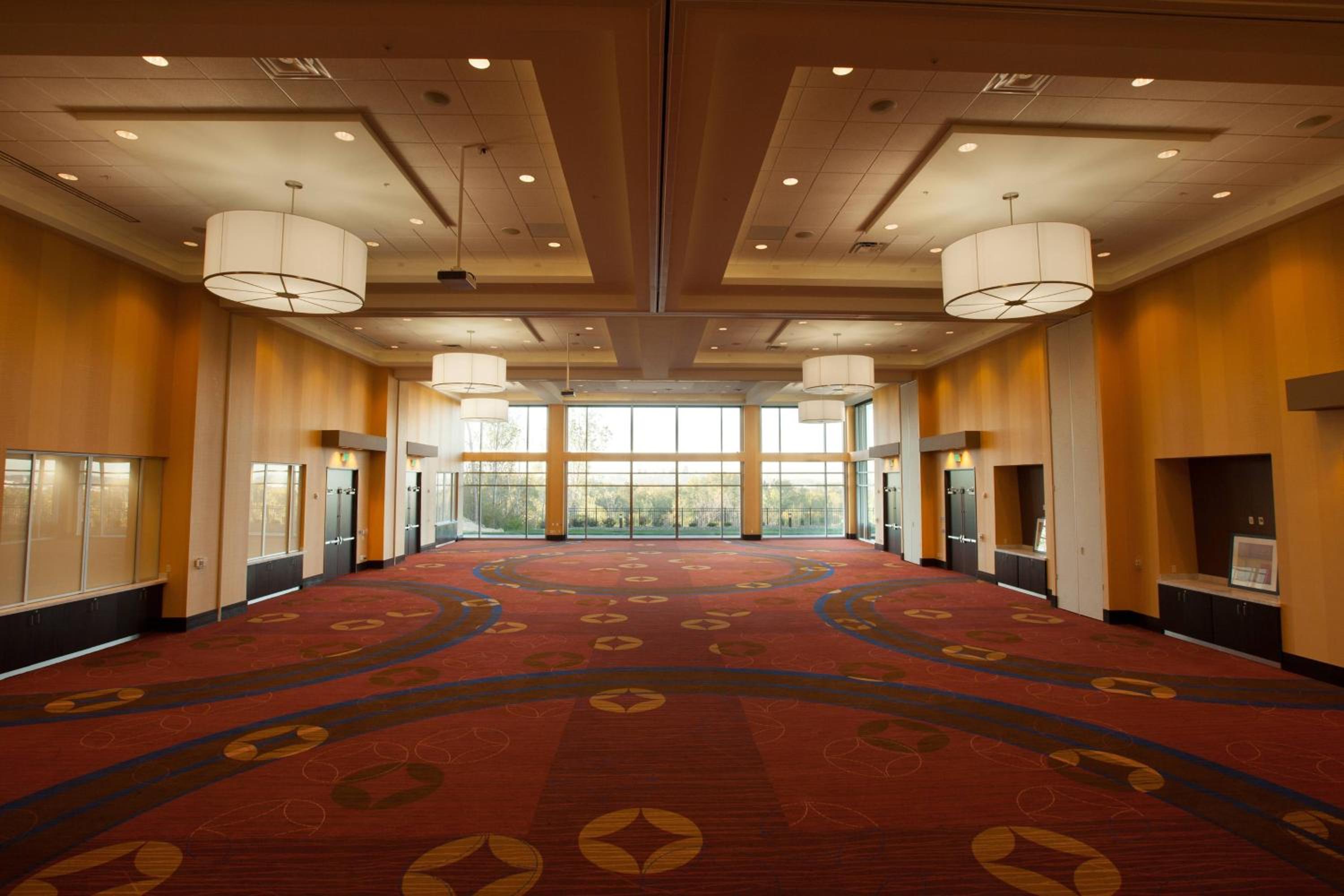 Kansas City Vacations - Courtyard Kansas City at Briarcliff - Property Image 37