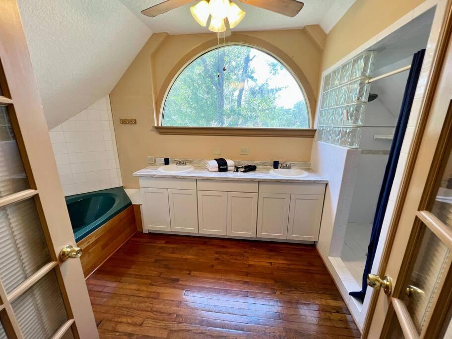 Creek House hideaway