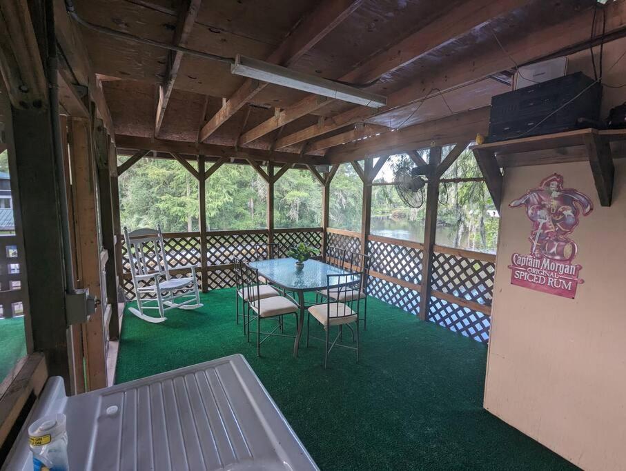 Creek House hideaway