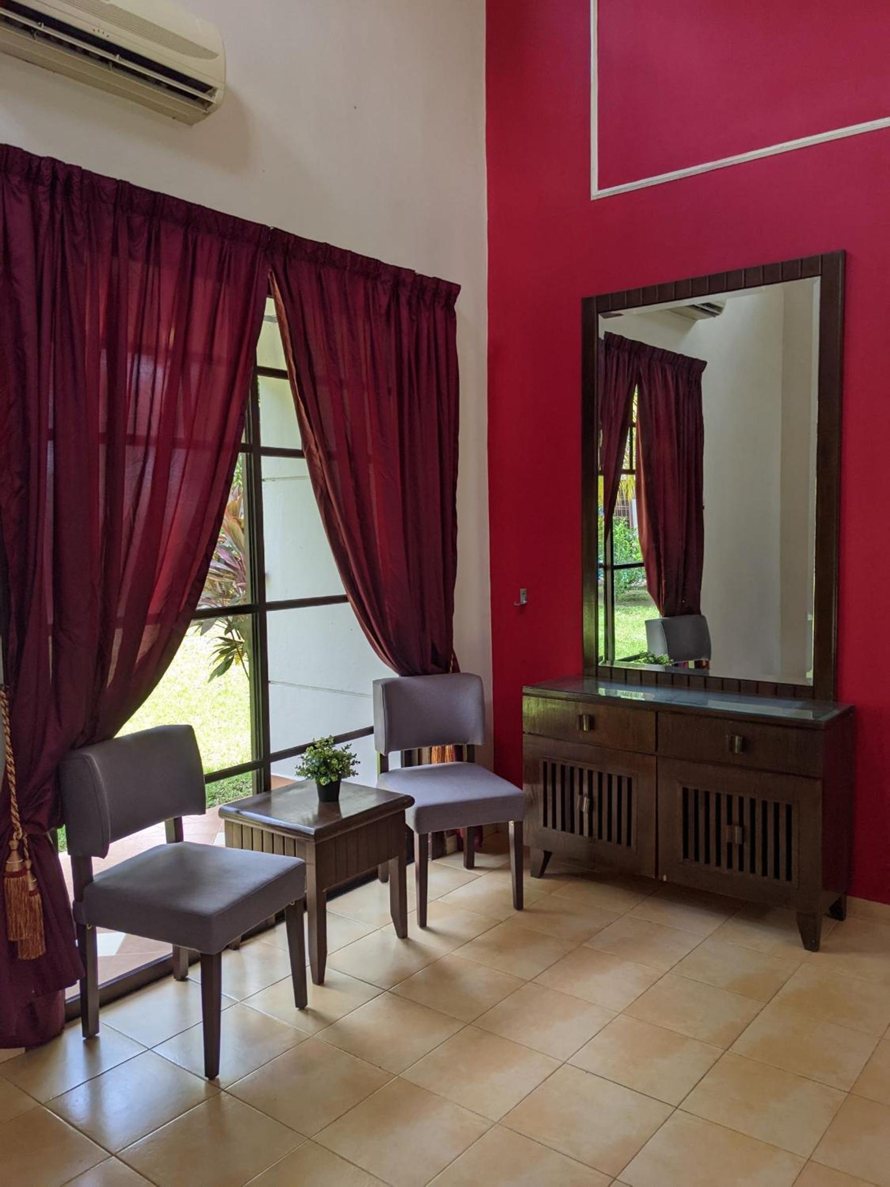 Serene Holiday Chalet with pool in a quiet enclave photo 5