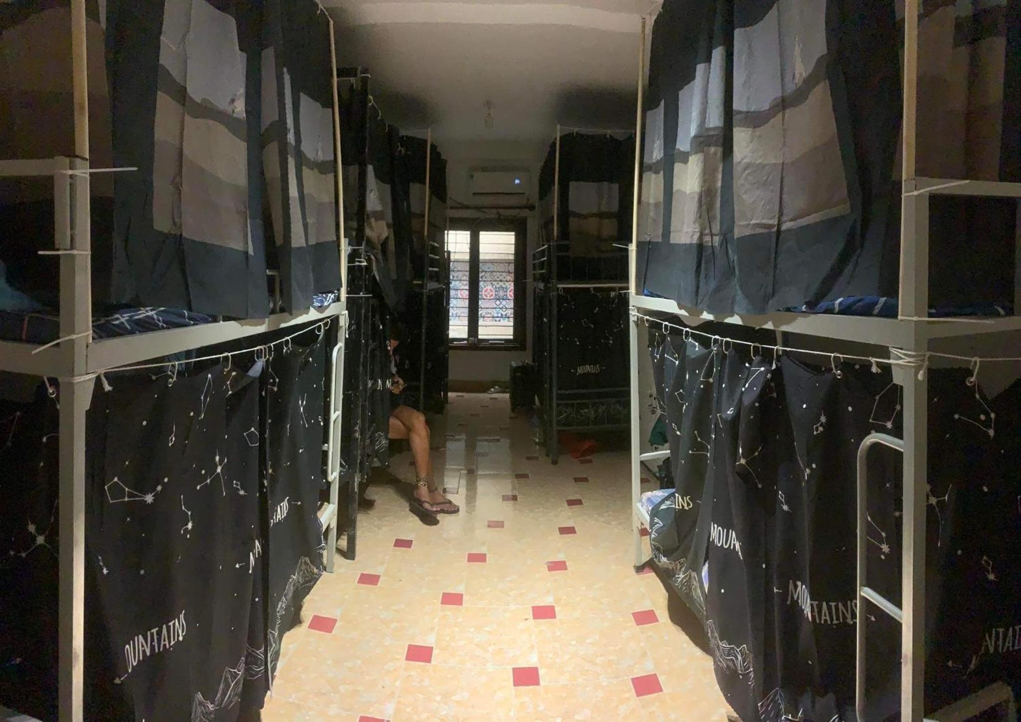 Ubuntu Hostel and Tour
