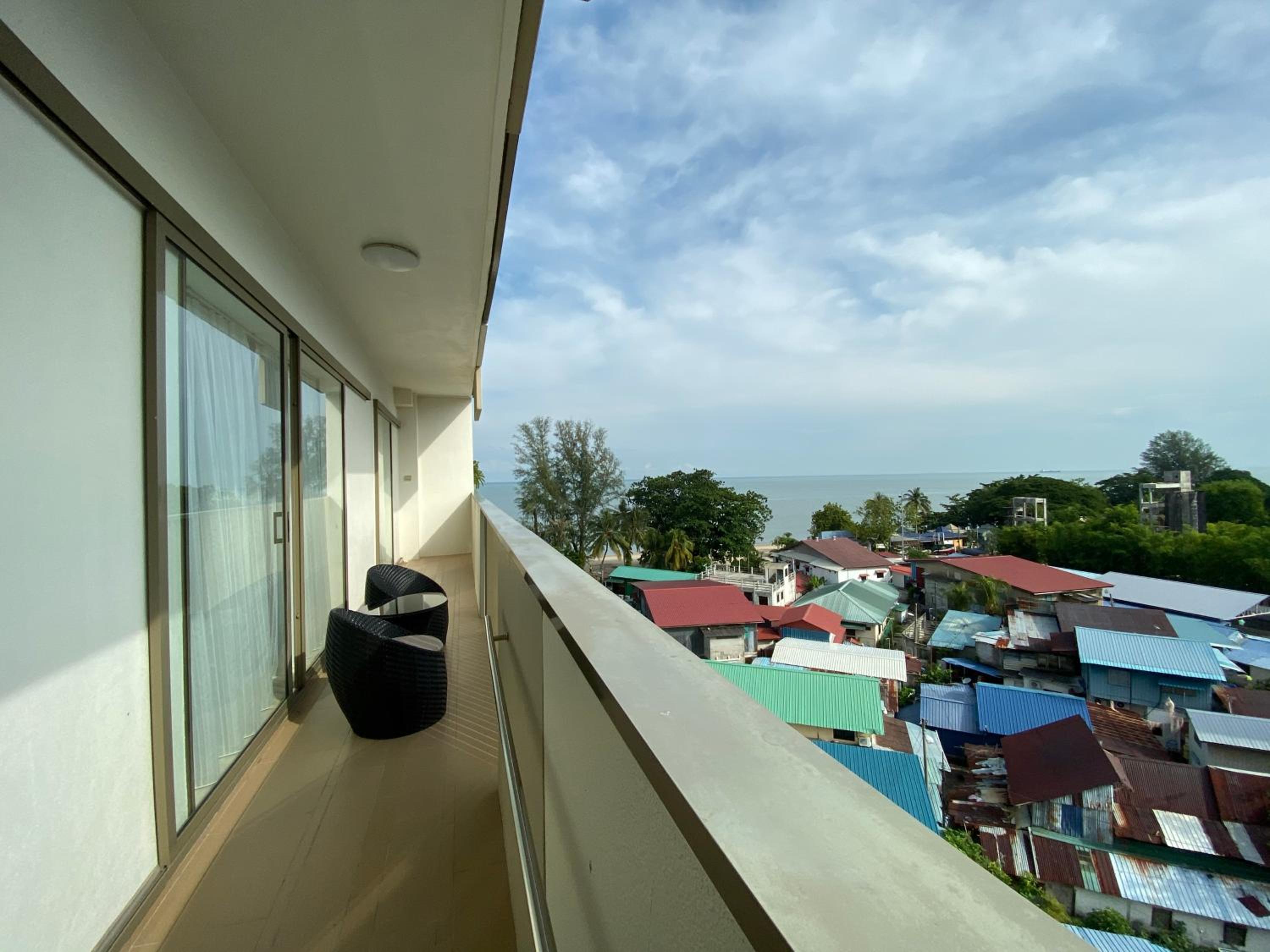 Photo 48