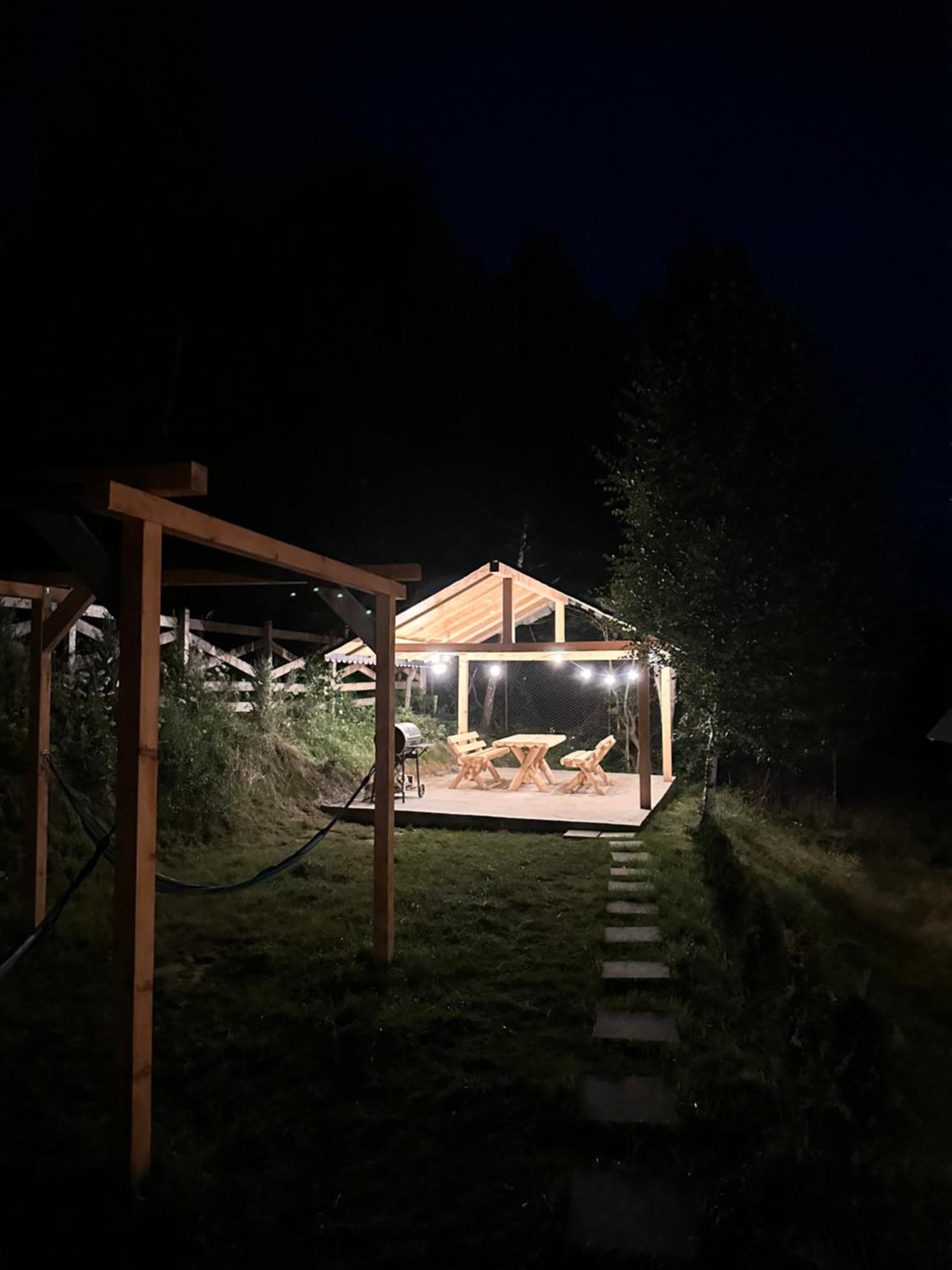 Cabana Timbernest & Hot Tubs