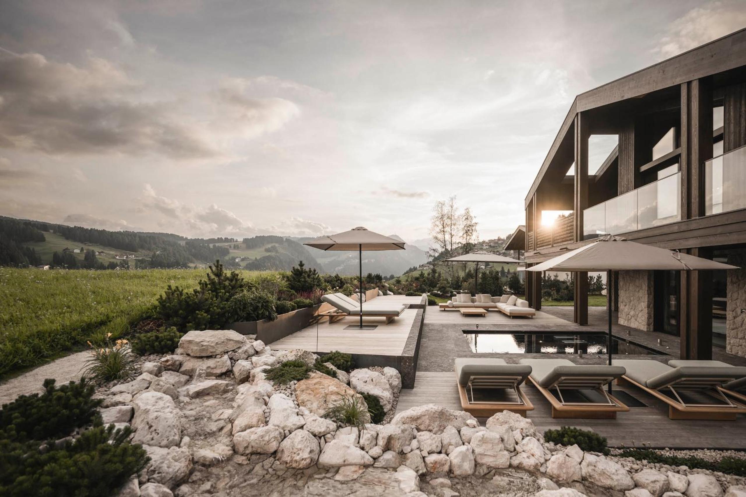 Luxury Chalet Alpurio view 2
