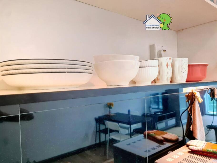 Mr Brown's lovely studio with balcony Palazio by GDRAGON HomeStay