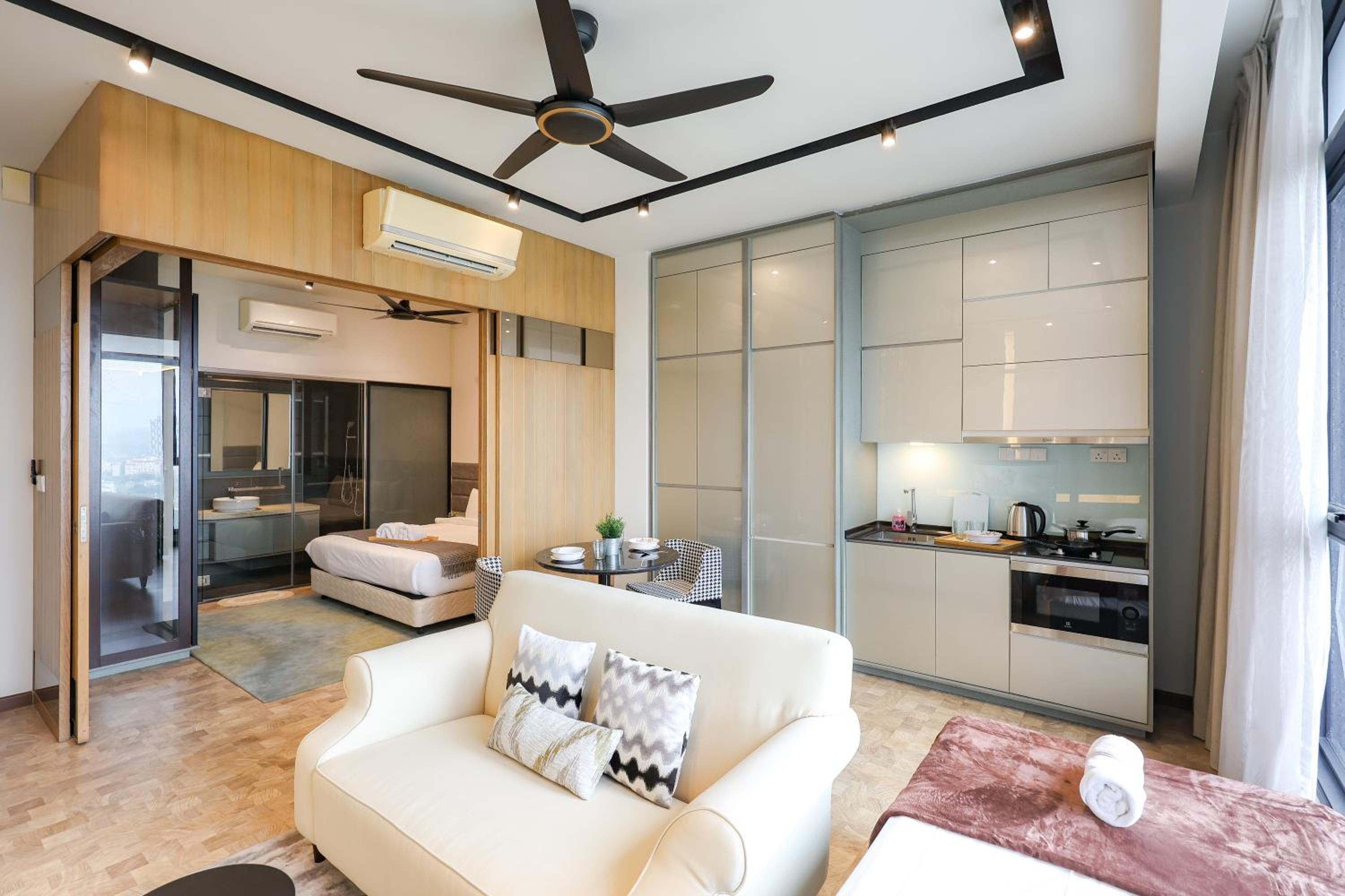 ExpressionZ Suites KLCC by EC