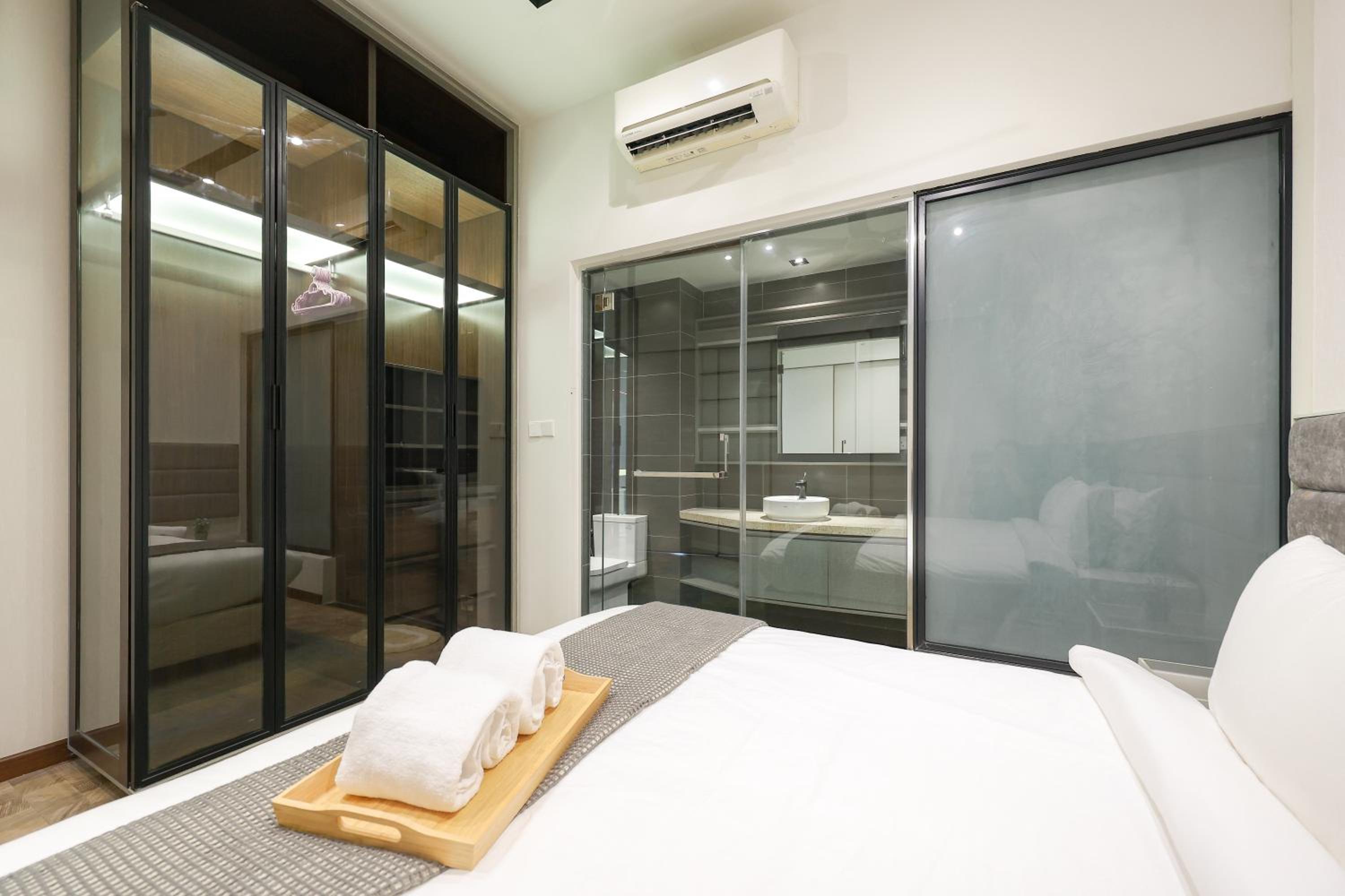 ExpressionZ Suites KLCC by EC