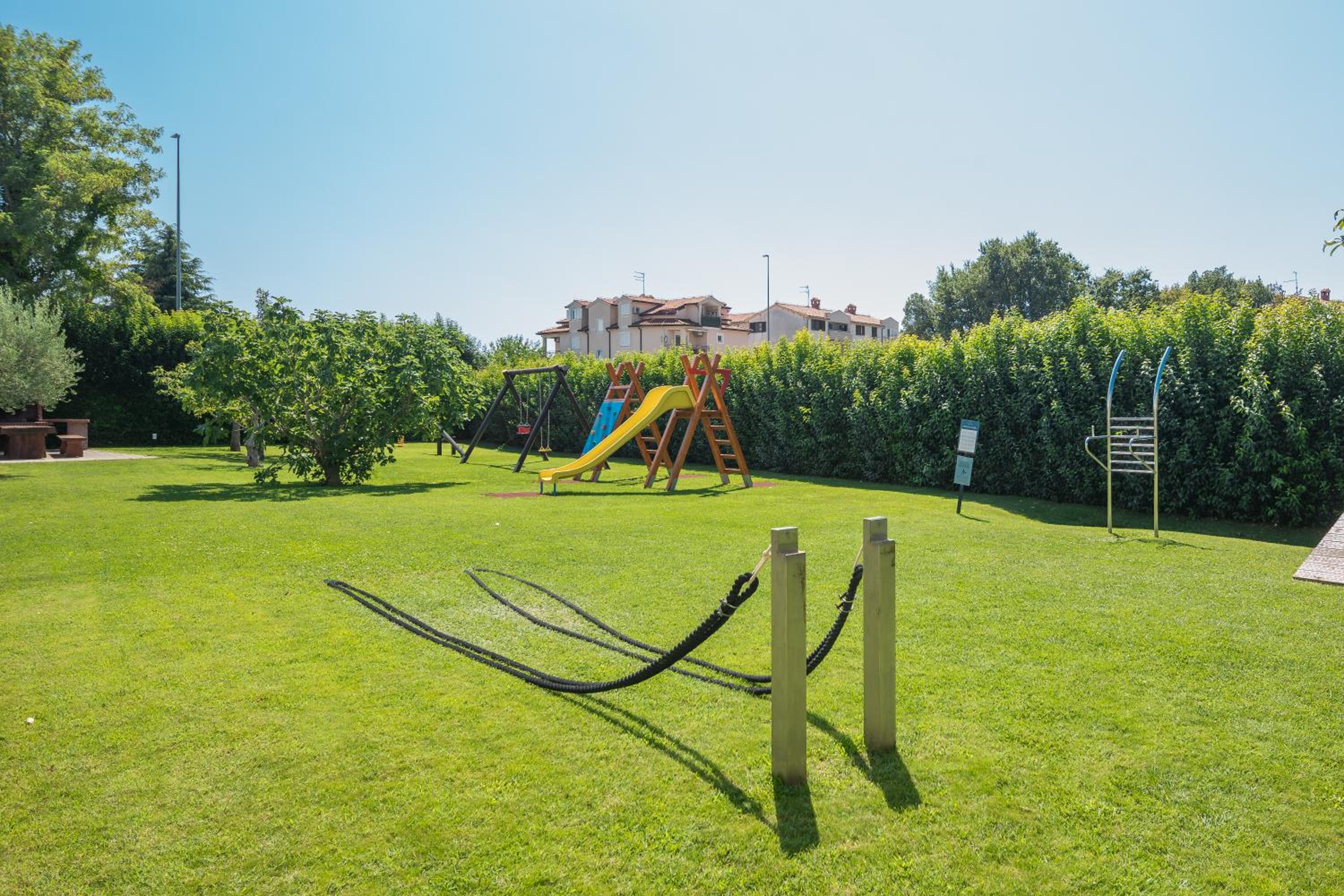 Maj Premium Residence - Property Image 28