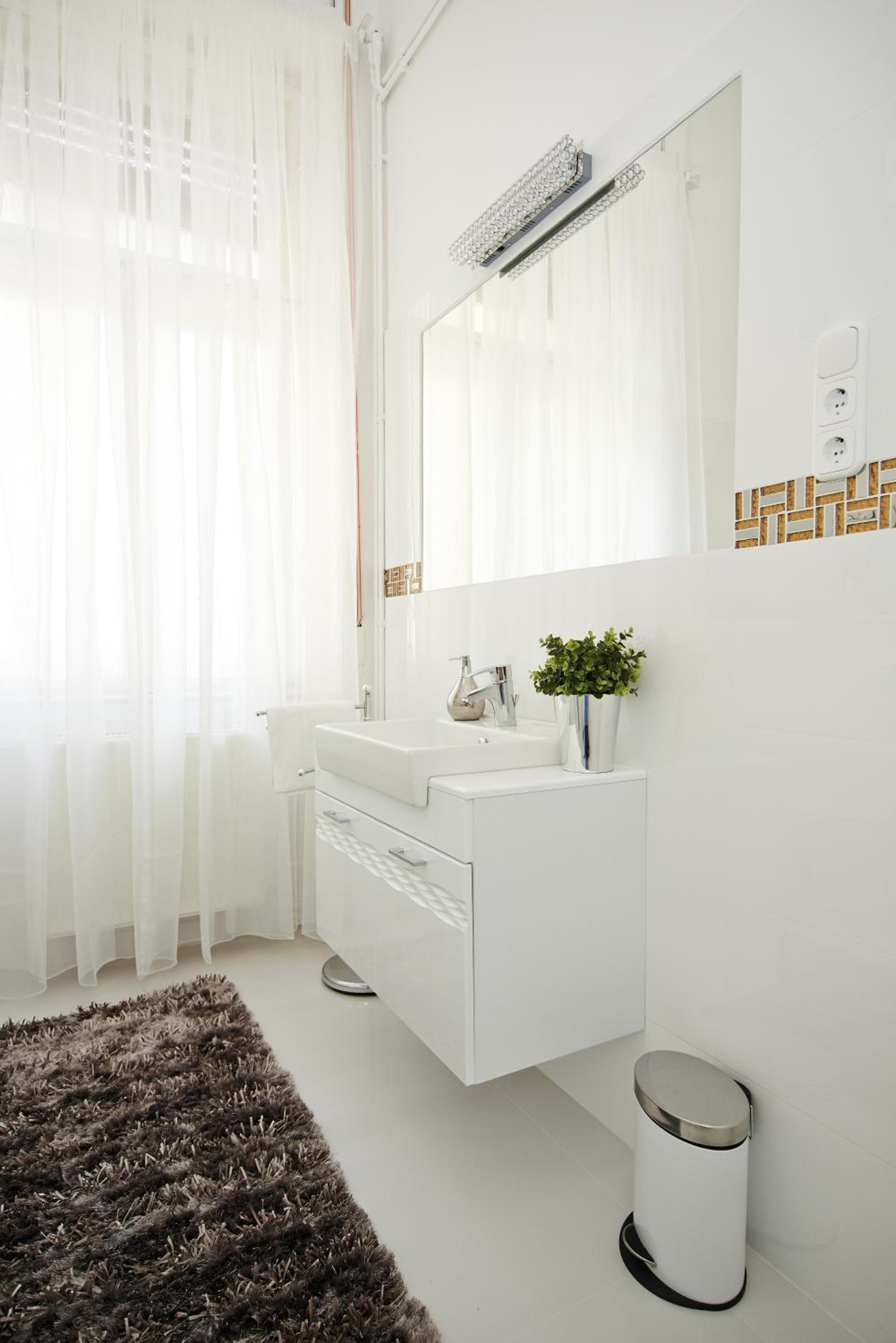 Budapest Luxury Apartments view 4