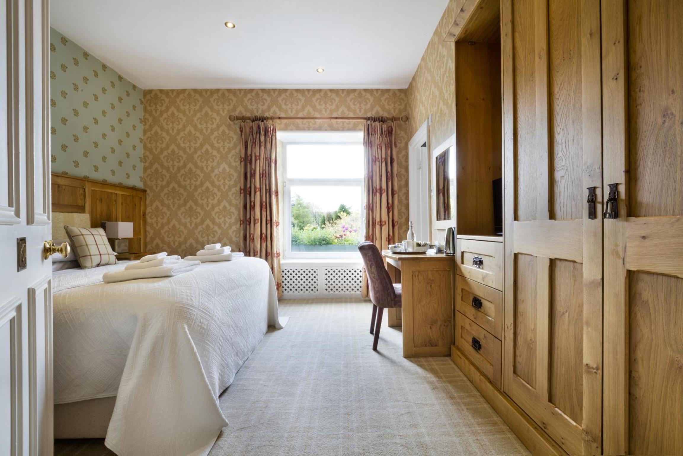 Yewfield Vegetarian Guest house