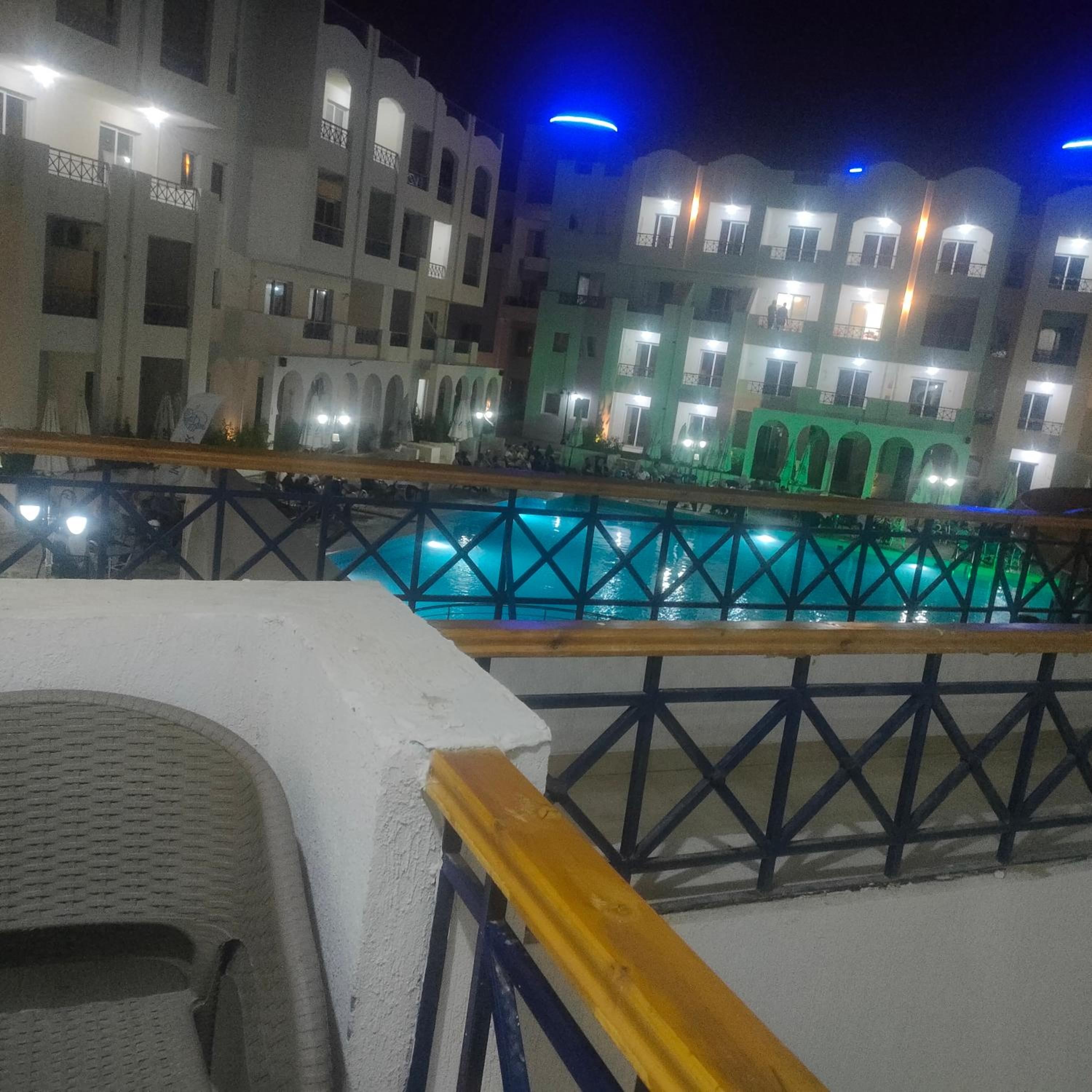 Santorini Resort NourthCoast