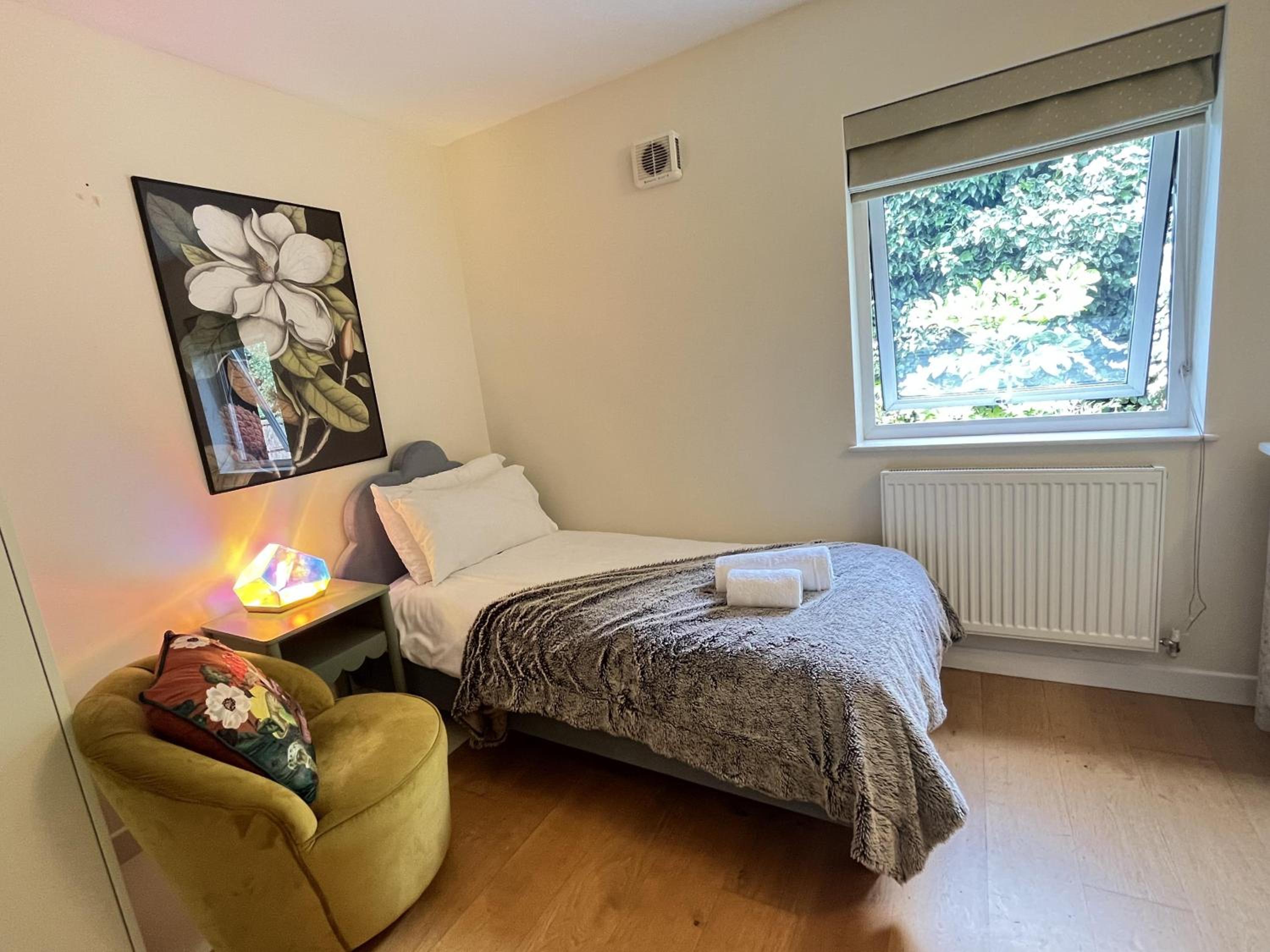 3 bdrm Notting Hill Mews house - 2 balconies