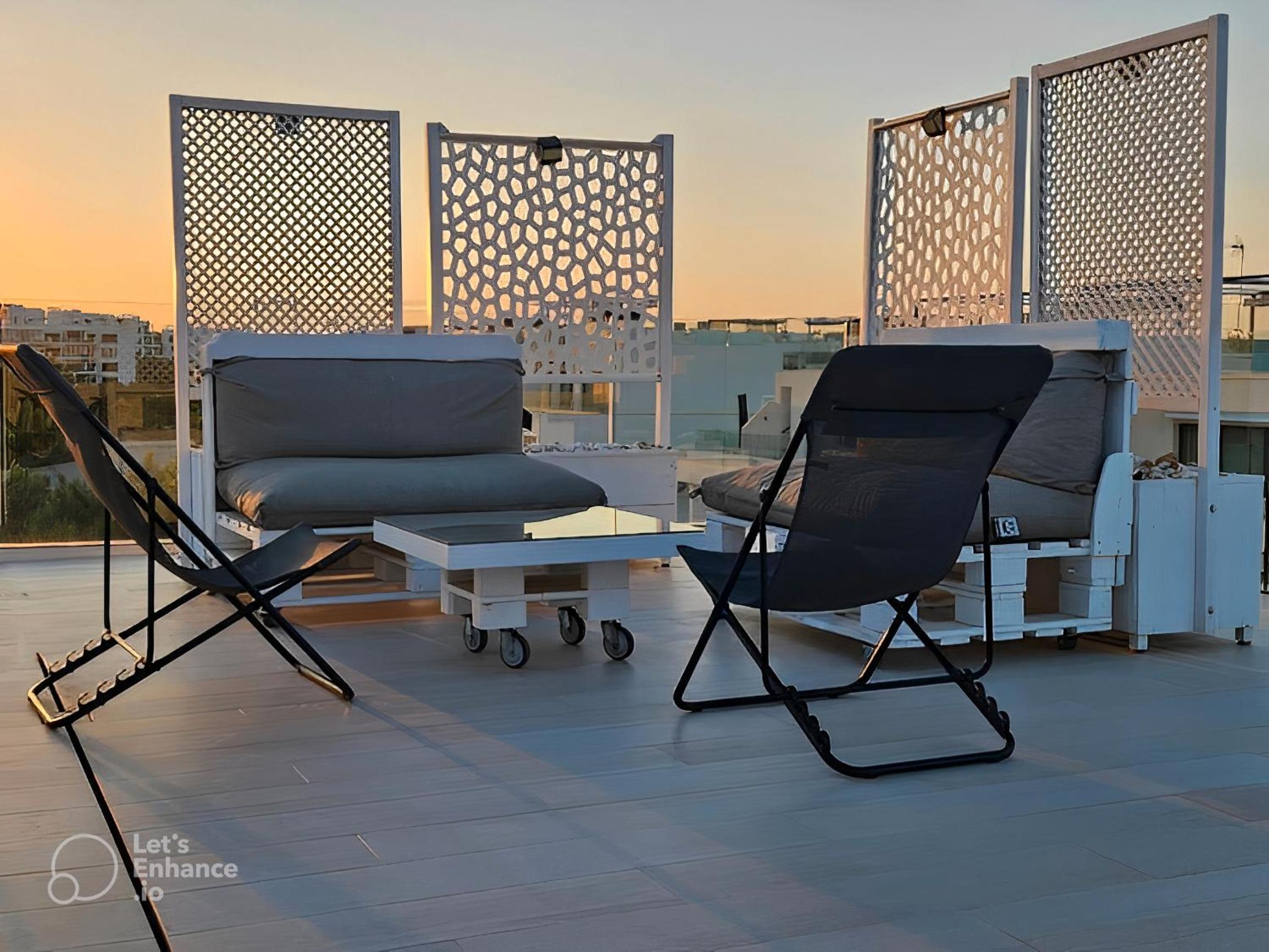 The Panoramic Penthouse