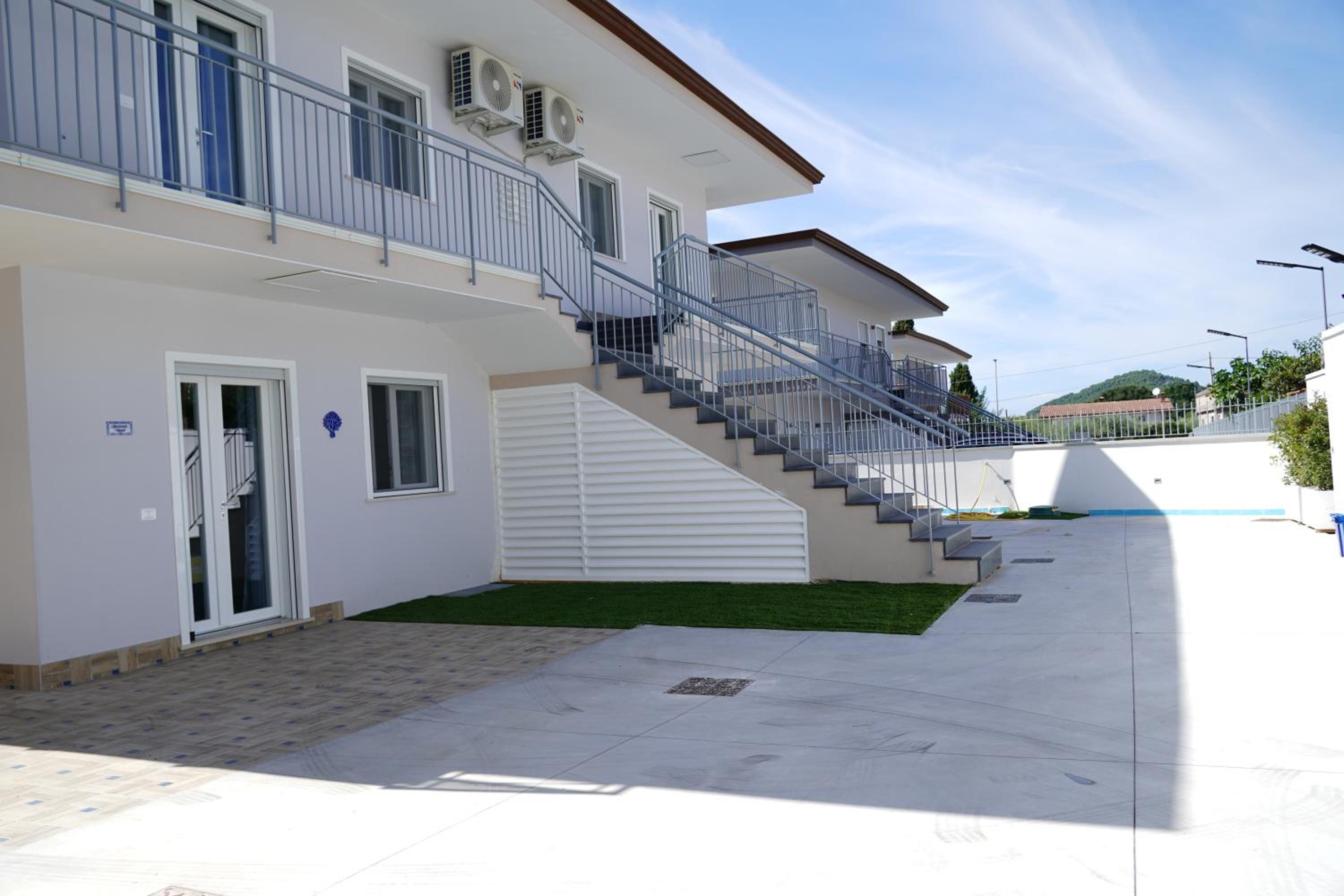 Vivi Cilento Apartments view 4