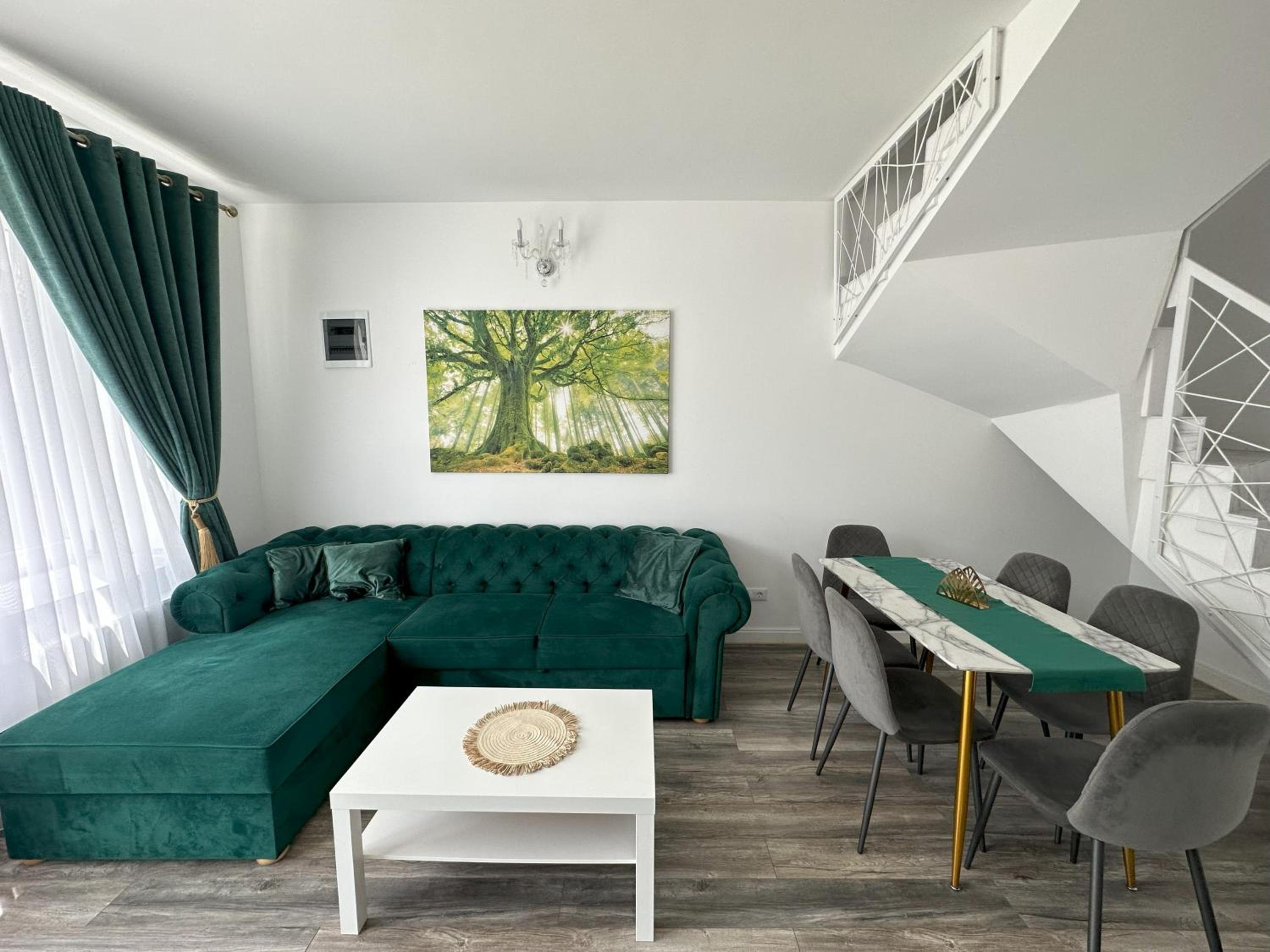 elisio - Maple House view 4