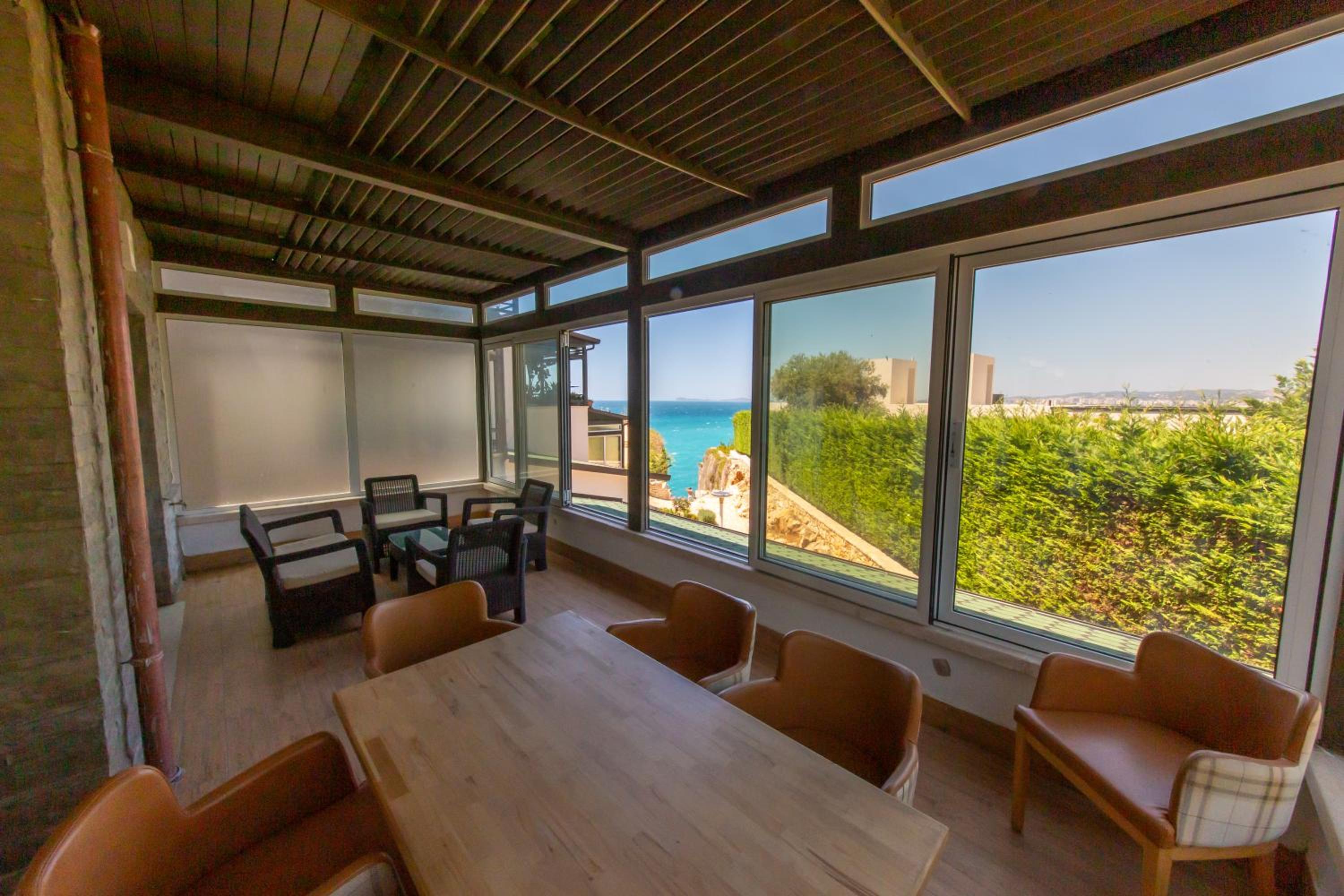 Luxury Villa 4