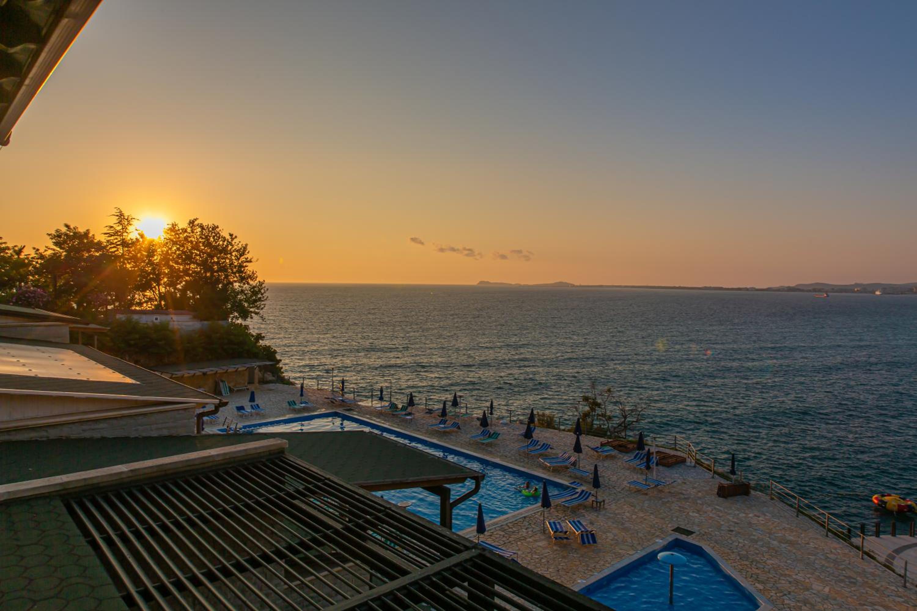 Luxury Villa 4
