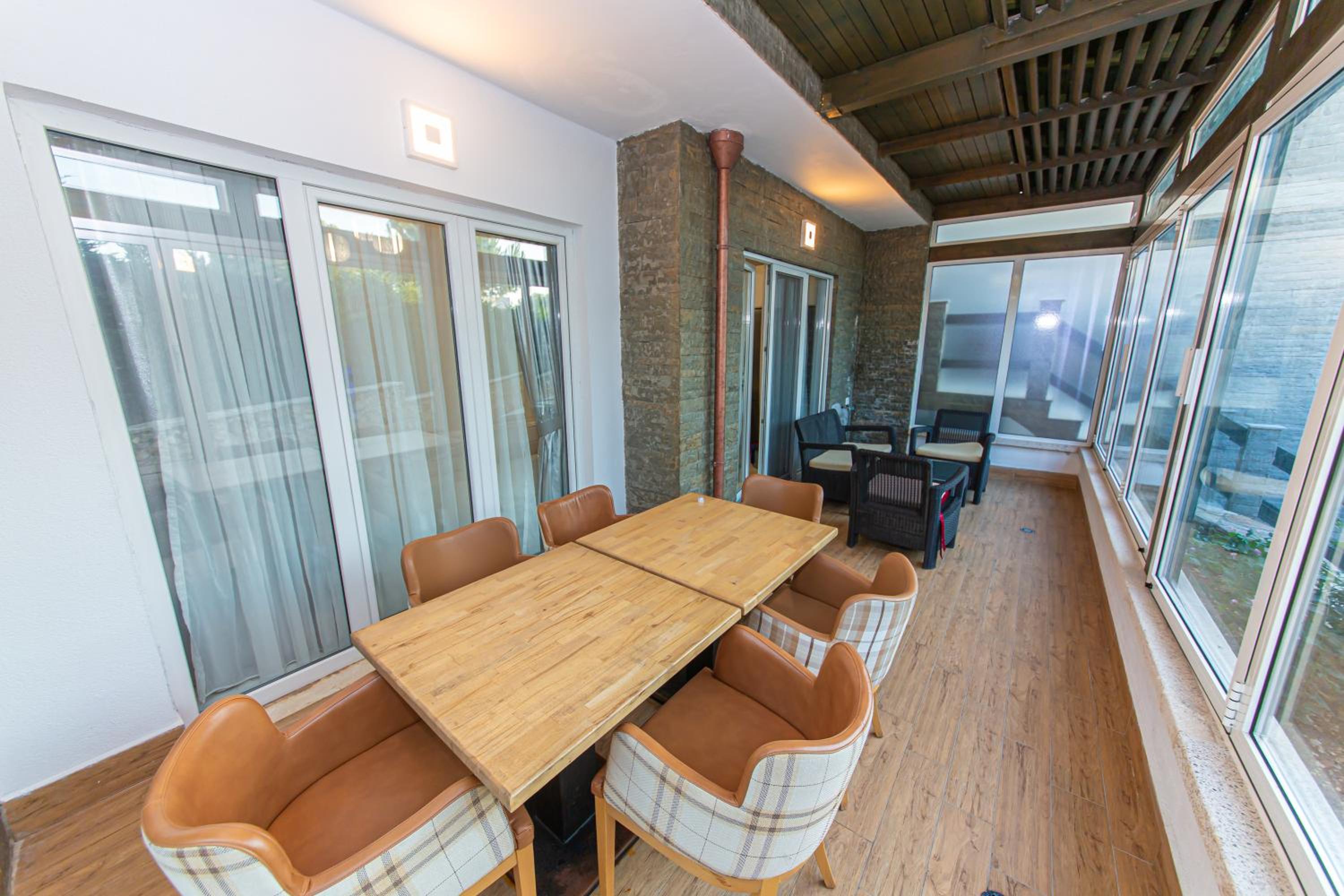 Luxury Villa 5