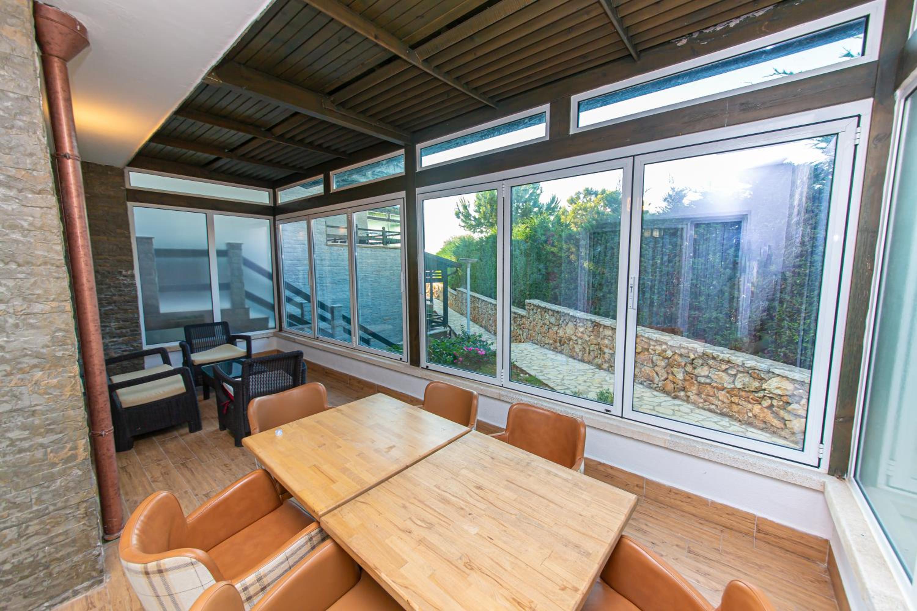 Luxury Villa 5