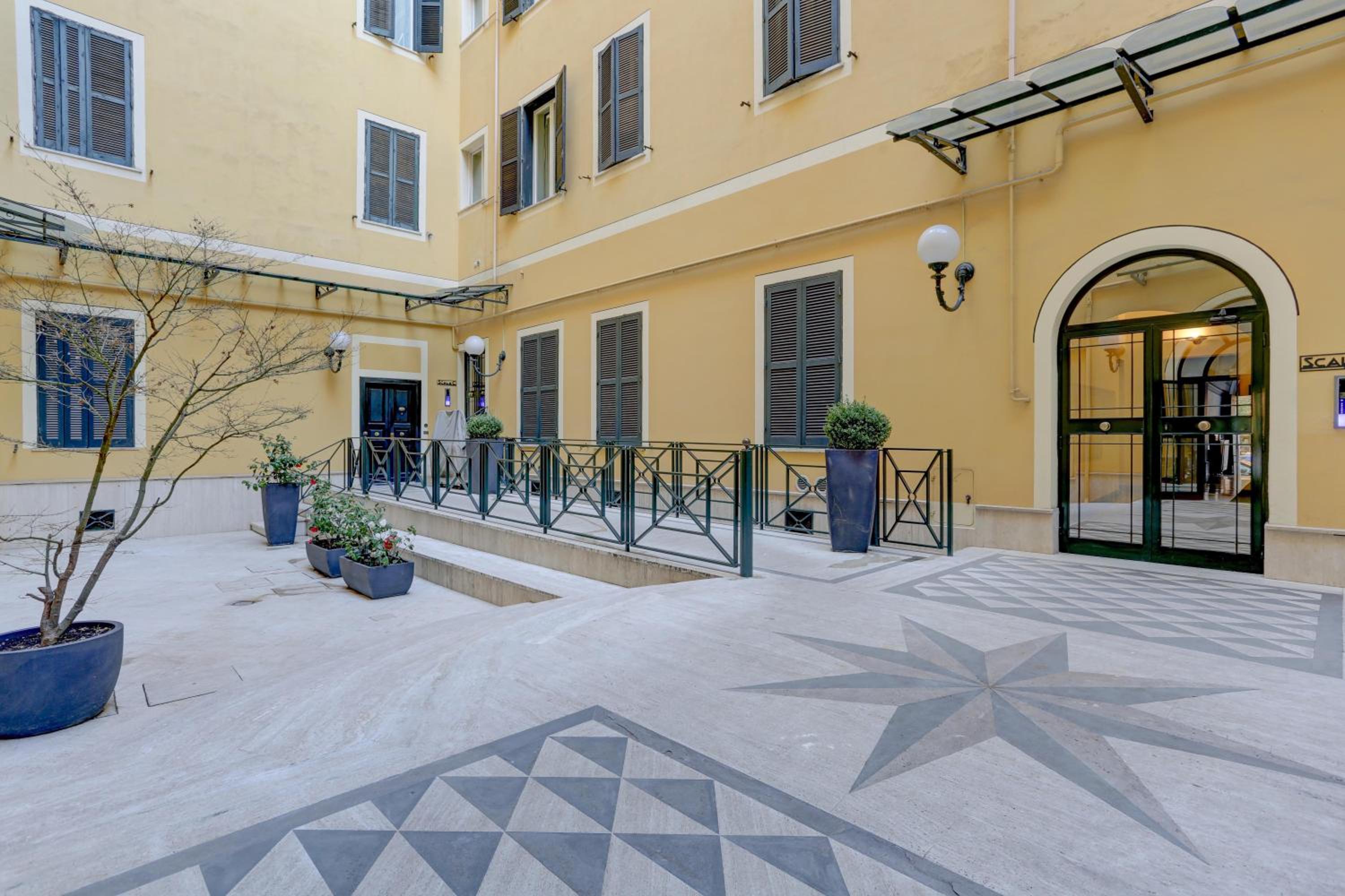Colosseo Apt Mecenate 77 - Home and More