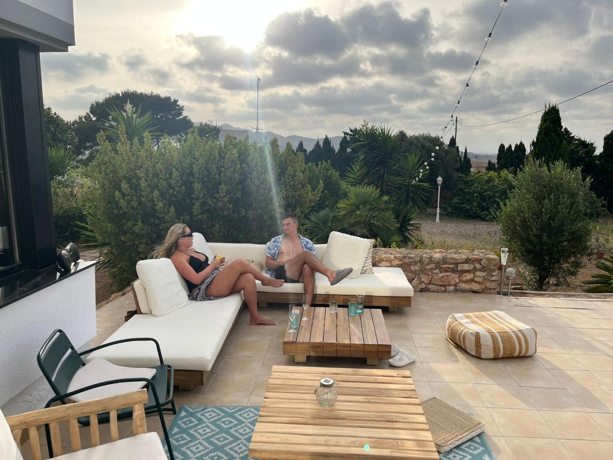Los Chopos, Tranquil Rural Paradise with Private Pool & Outdoor kitchen