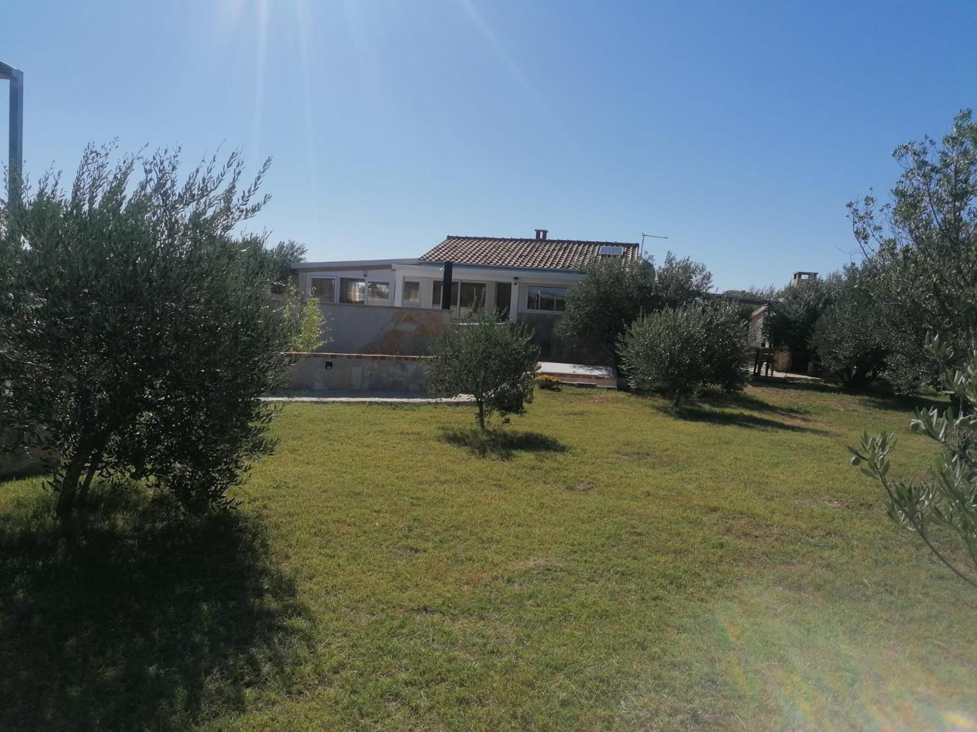 Holiday home with private pool and mini golf Fjaka, Zadar region view 4