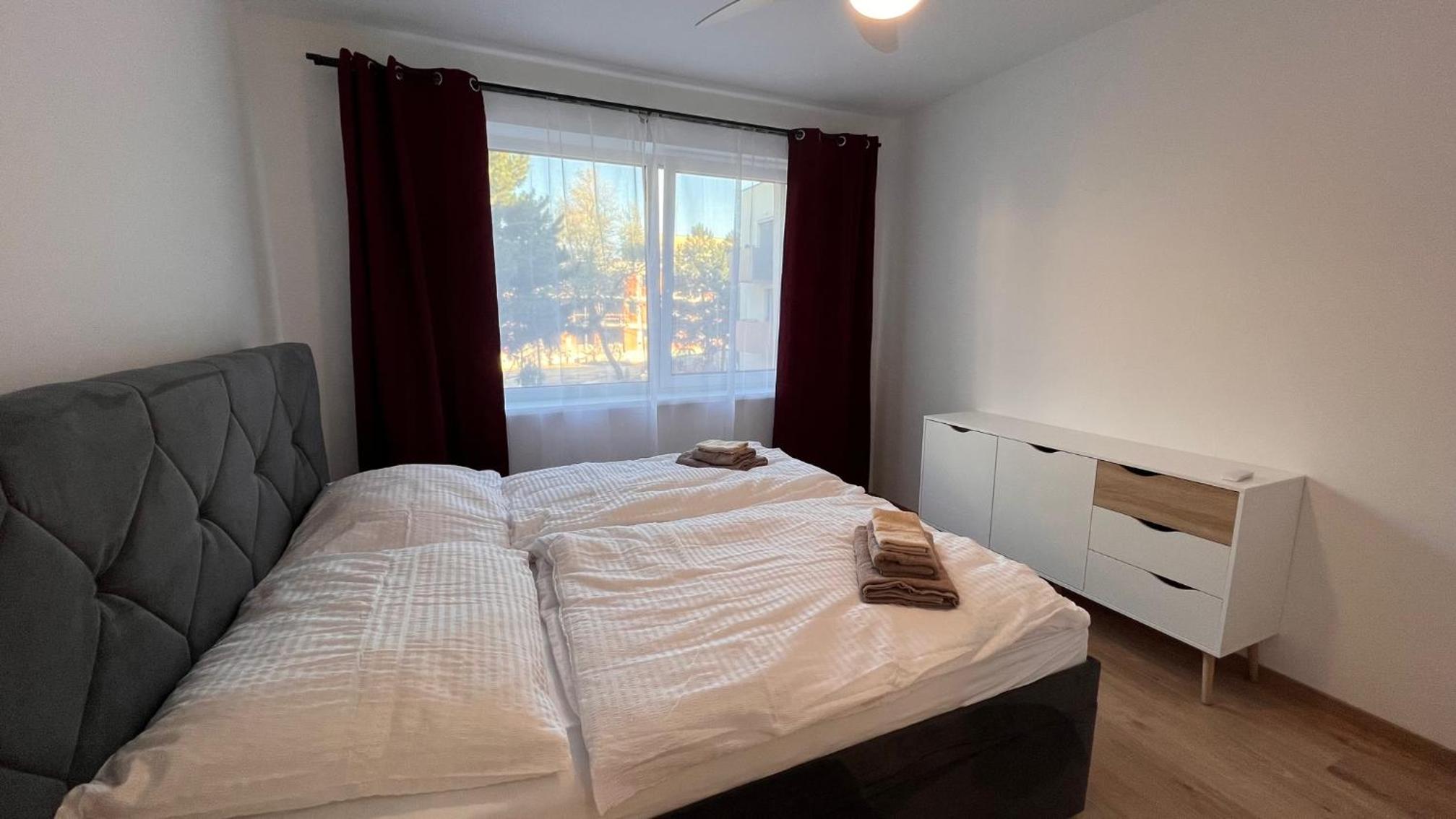 Air-conditioned 2 room Apartment, with terrace, Rovinka, 202 view 5