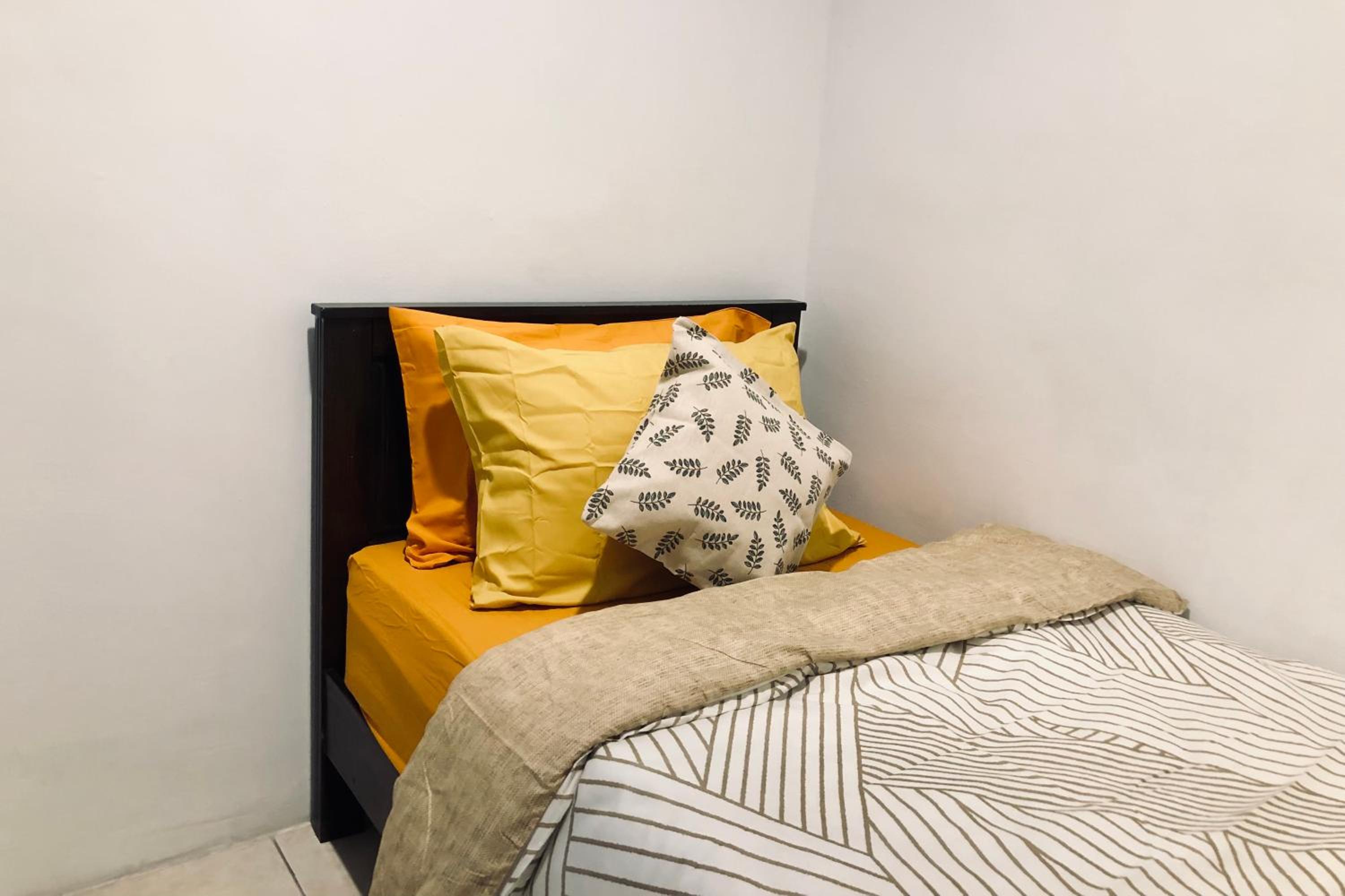 Comfy-Concept Apartment @ B.Bintang (3min walk LRT, Lalaport, TimeSquare)