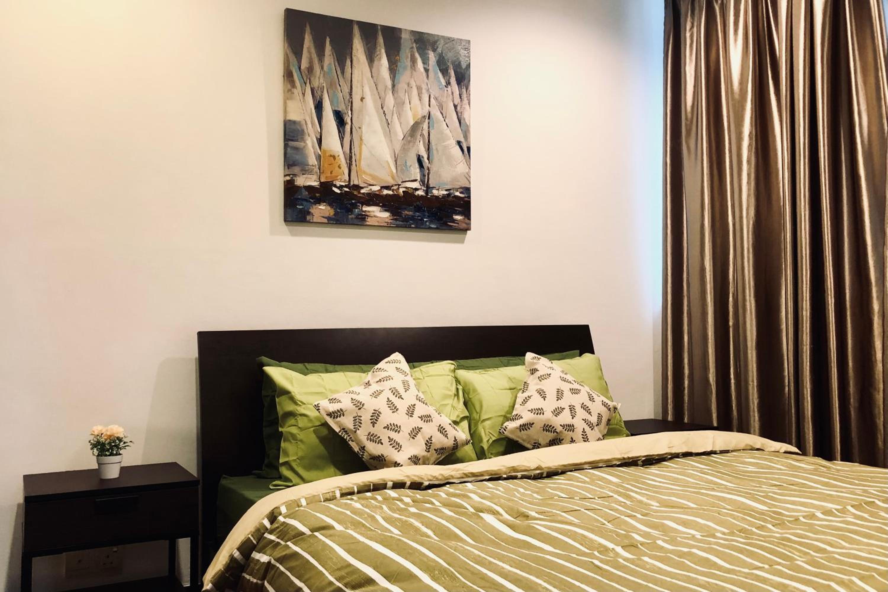 Comfy-Concept Apartment @ B.Bintang (3min walk LRT, Lalaport, TimeSquare)