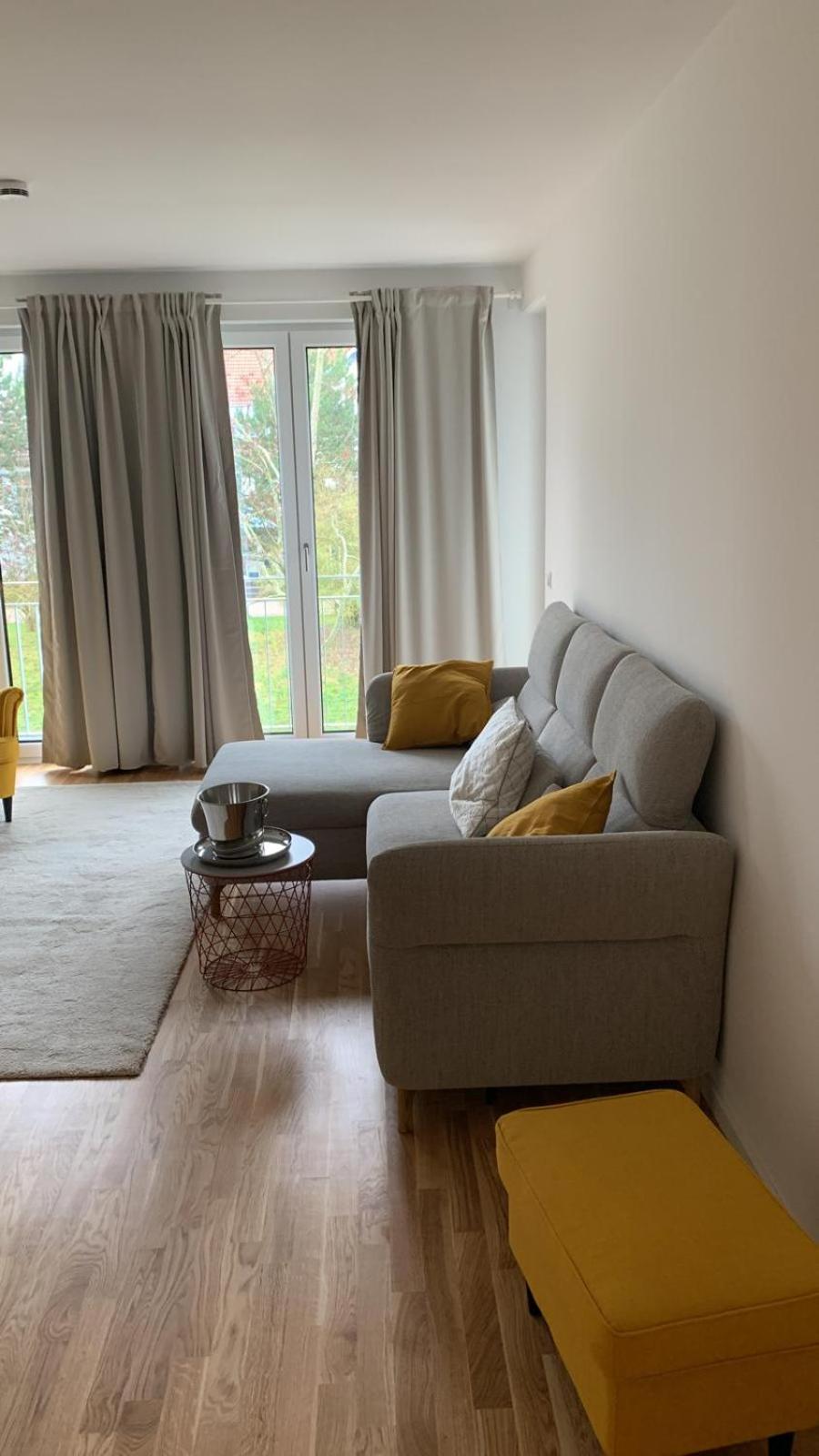 Neue stillvolle Wohnung im Steinbach Palais, ideale Lage