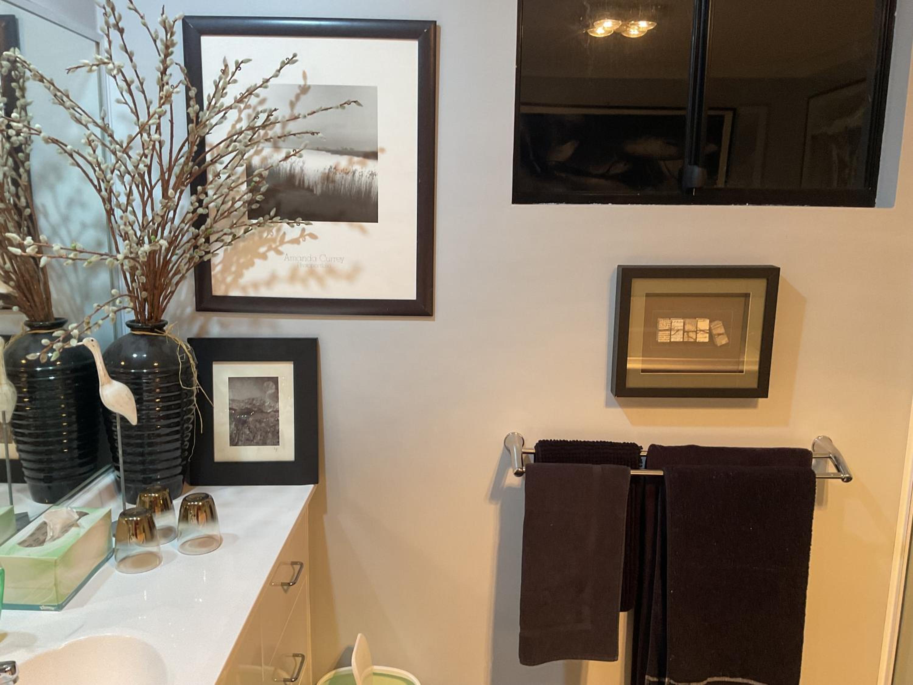 Bob Brown Room Art House