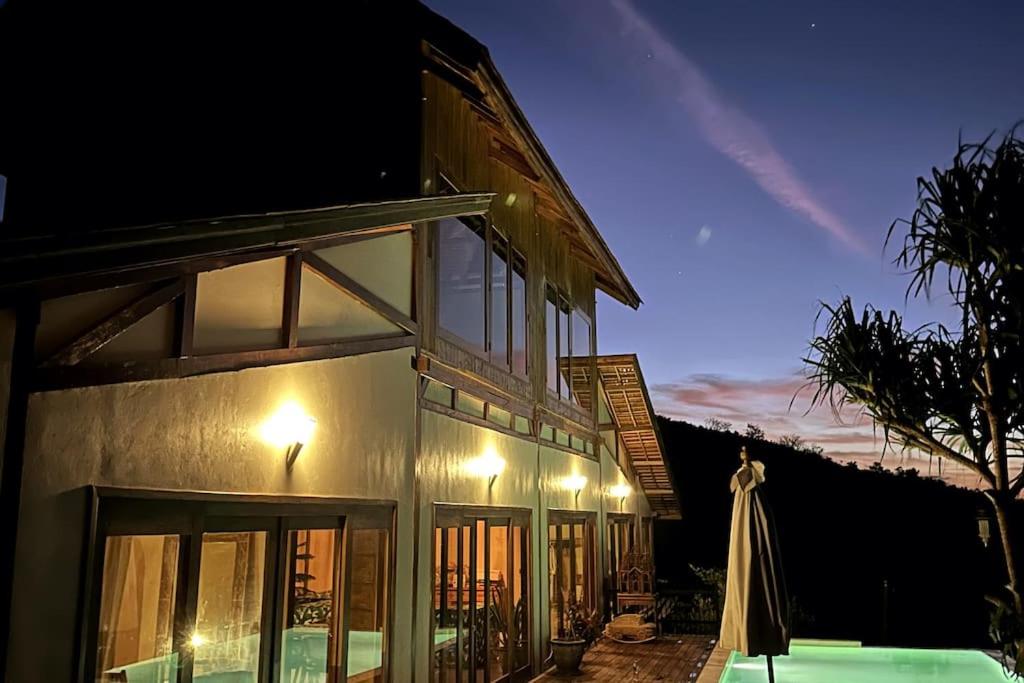 Villa Sana Amed with Panoramic Ocean Views & Infinity Pool view 4